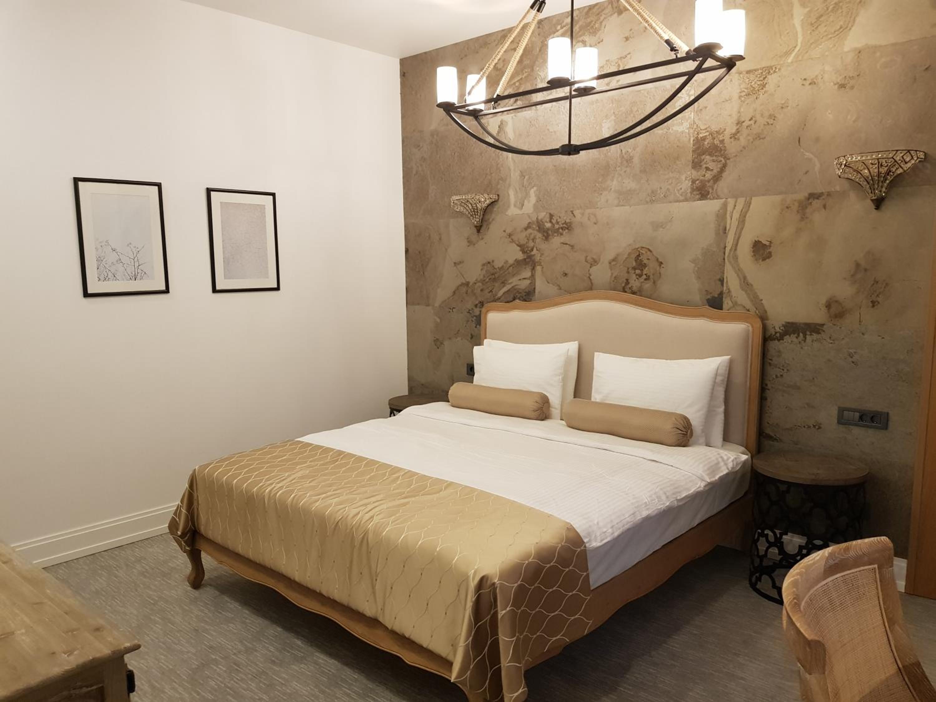 Economy Double Room - Photo 6
