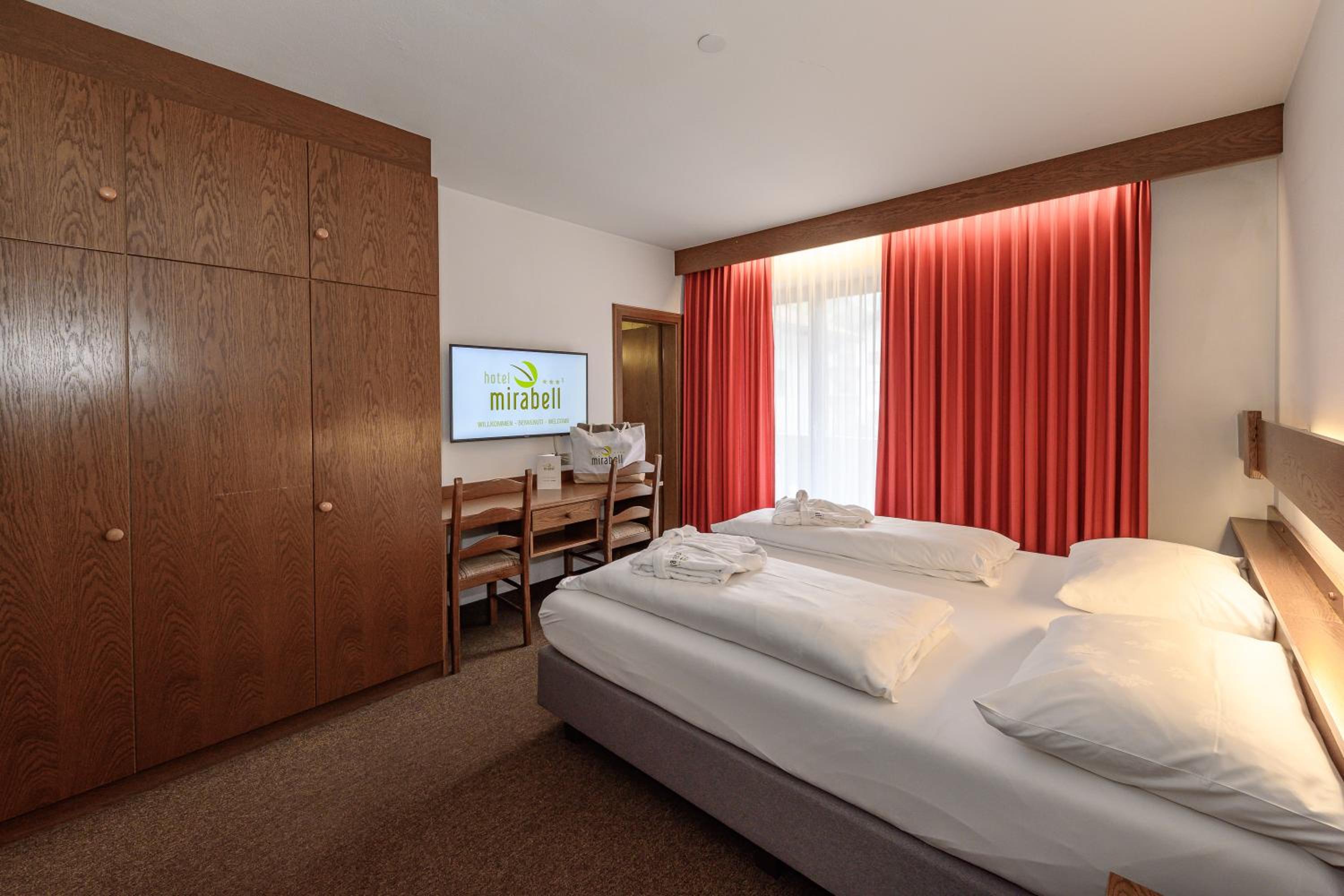 Superior Double or Twin Room photo 1