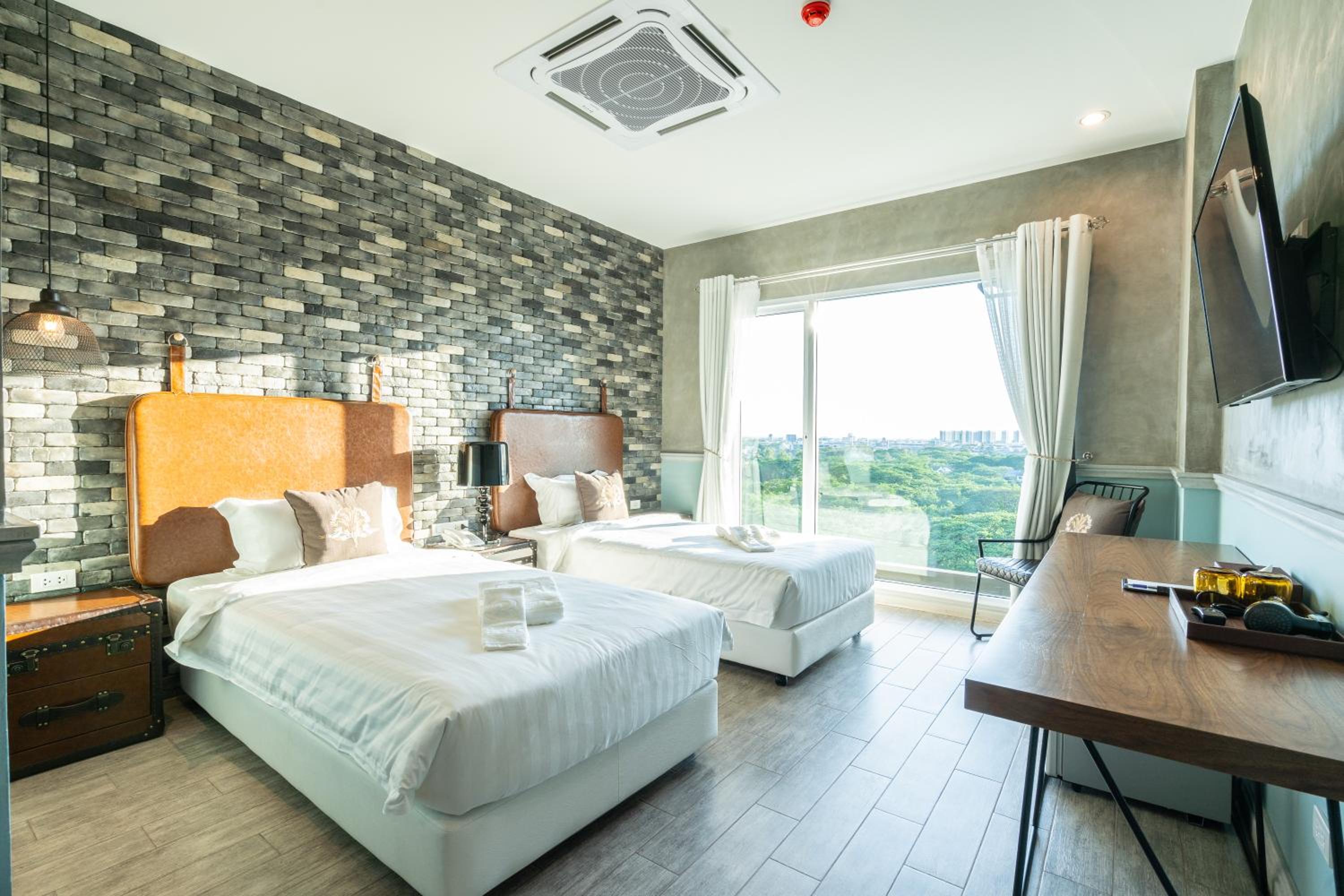 Standard Twin Room - Photo 26