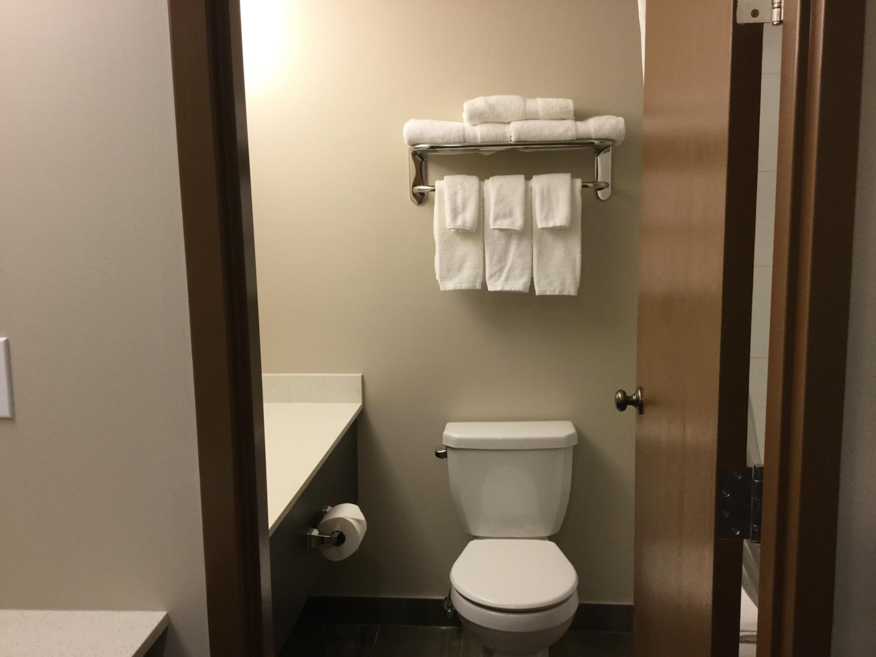 King Room - Mobility Access/Non-Smoking - Photo 4