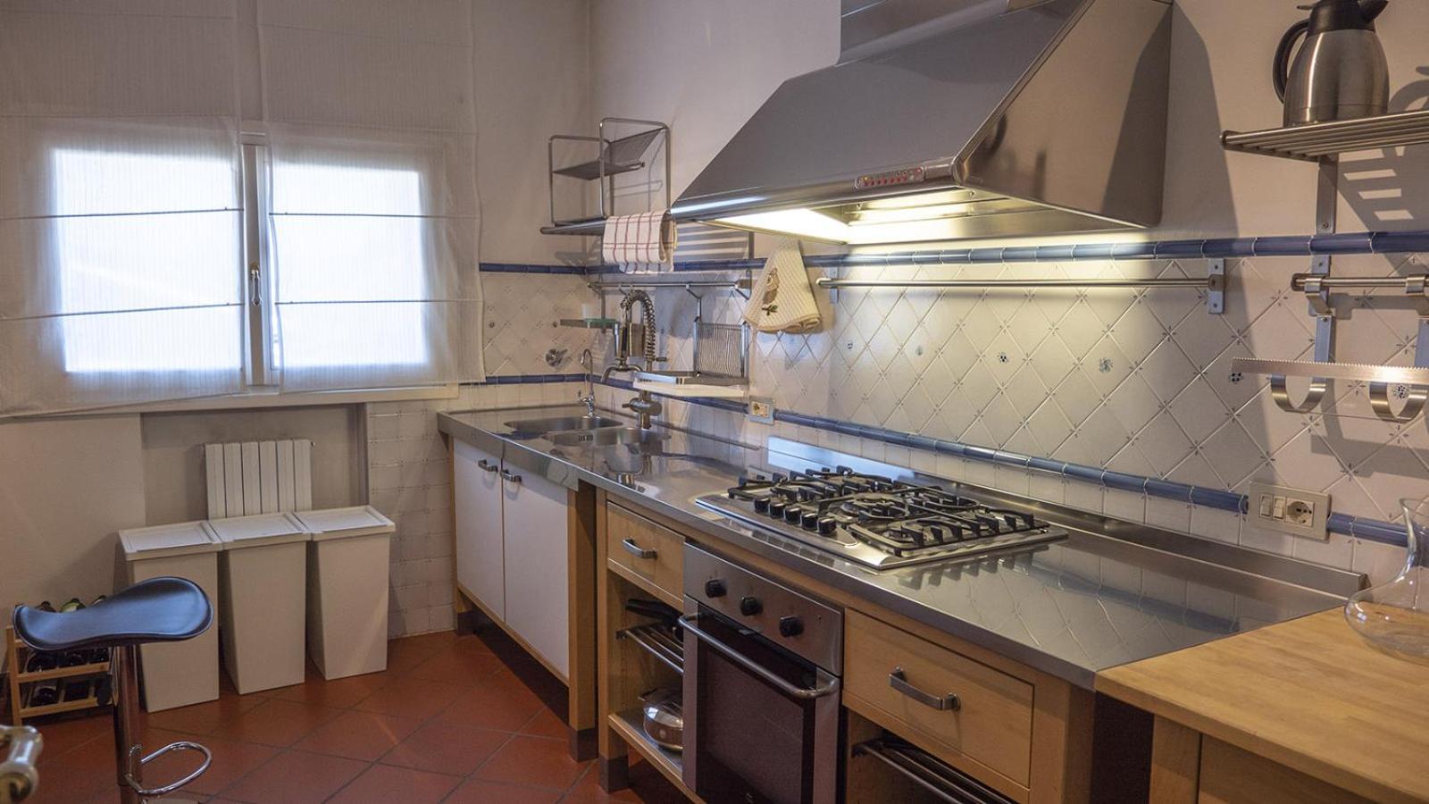 Deluxe Studio with Garden View (4 Adults) - Photo 2