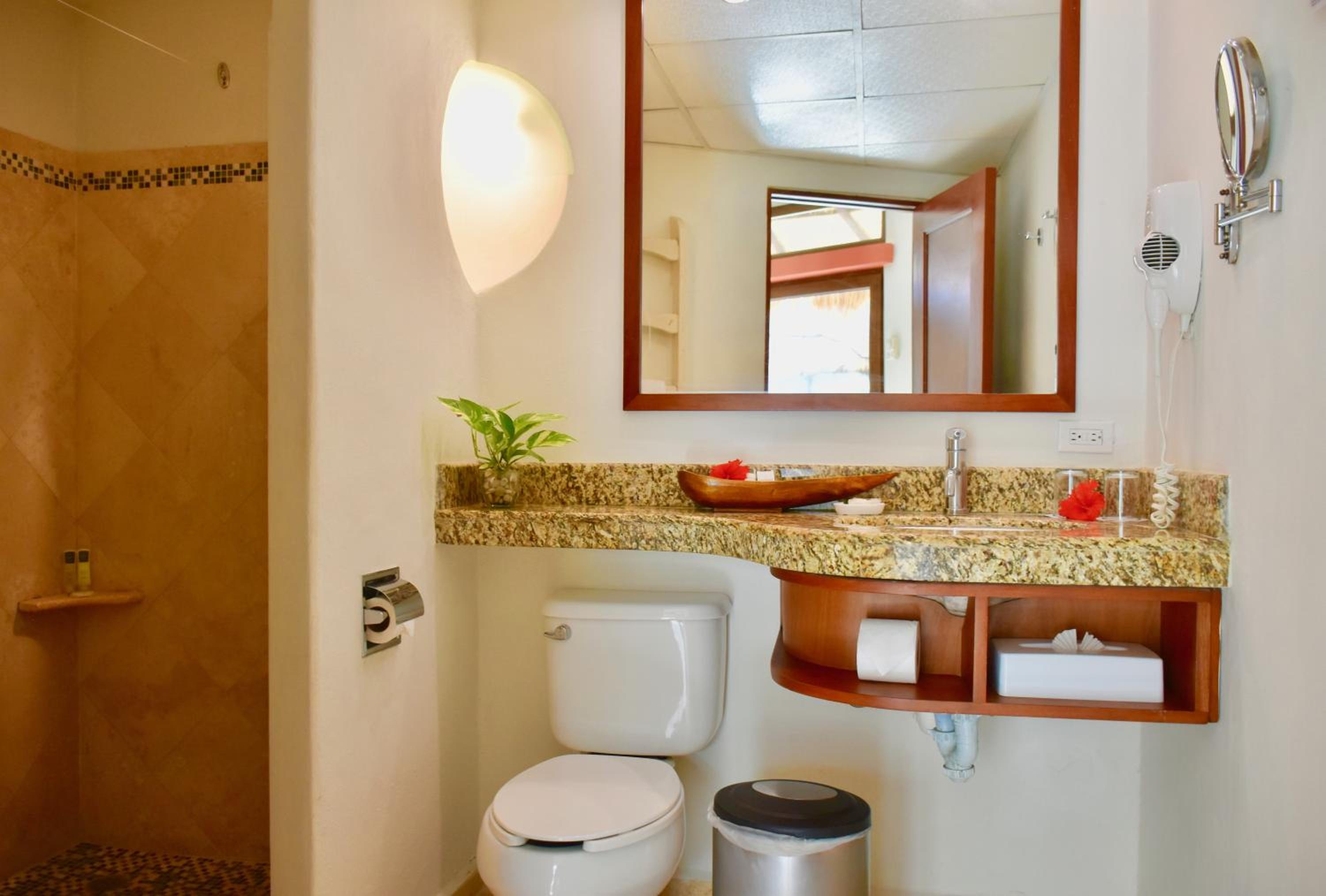 Ocean View Studio - Photo 2