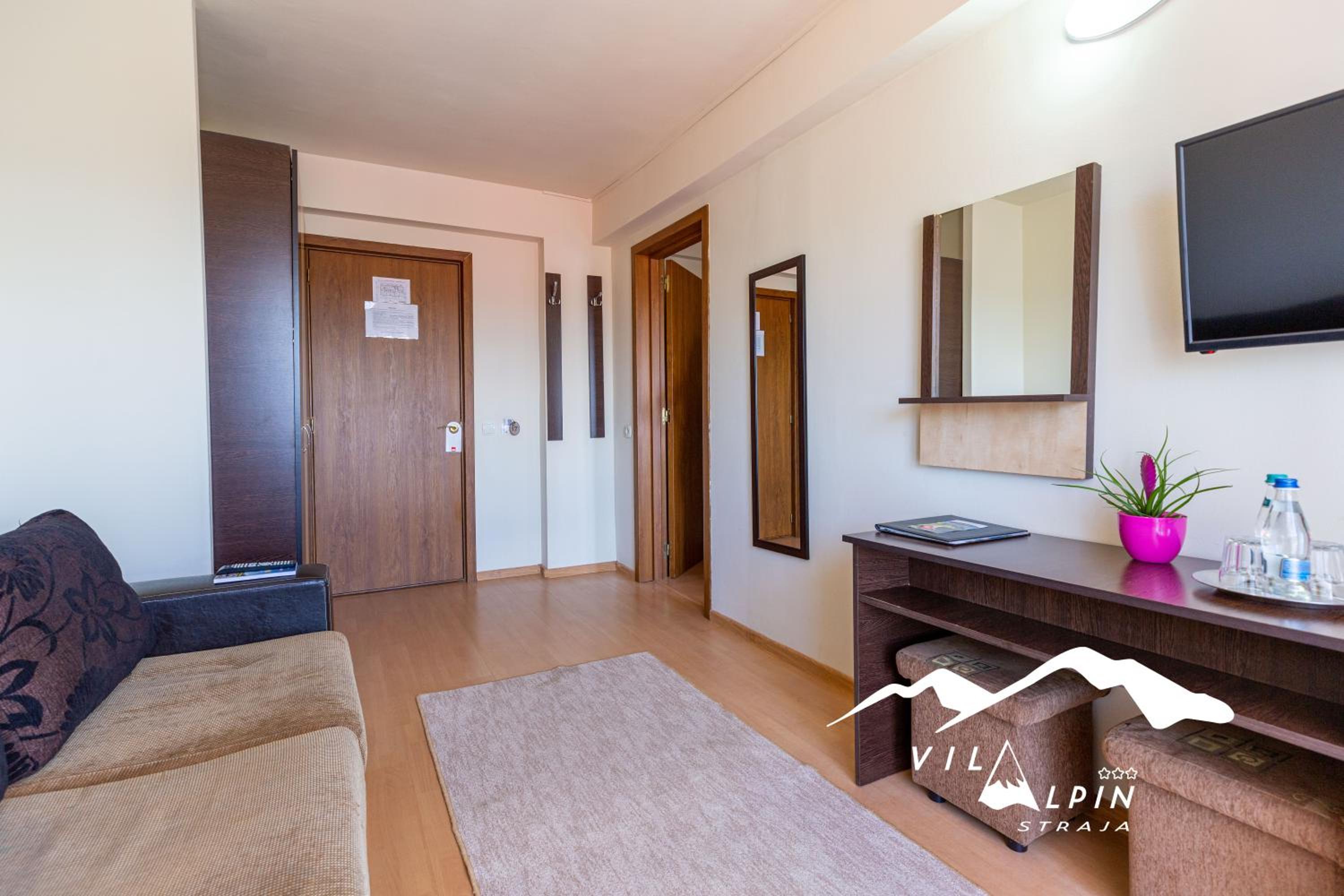 Apartment photo 1