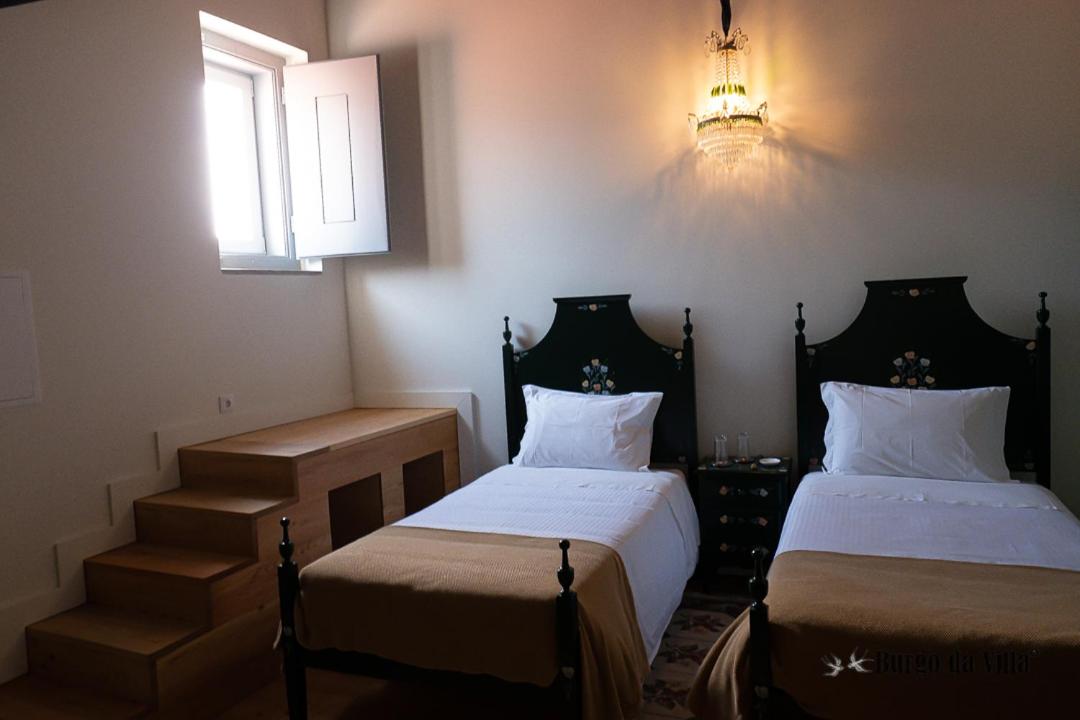 Twin Room with Private Bathroom photo 1