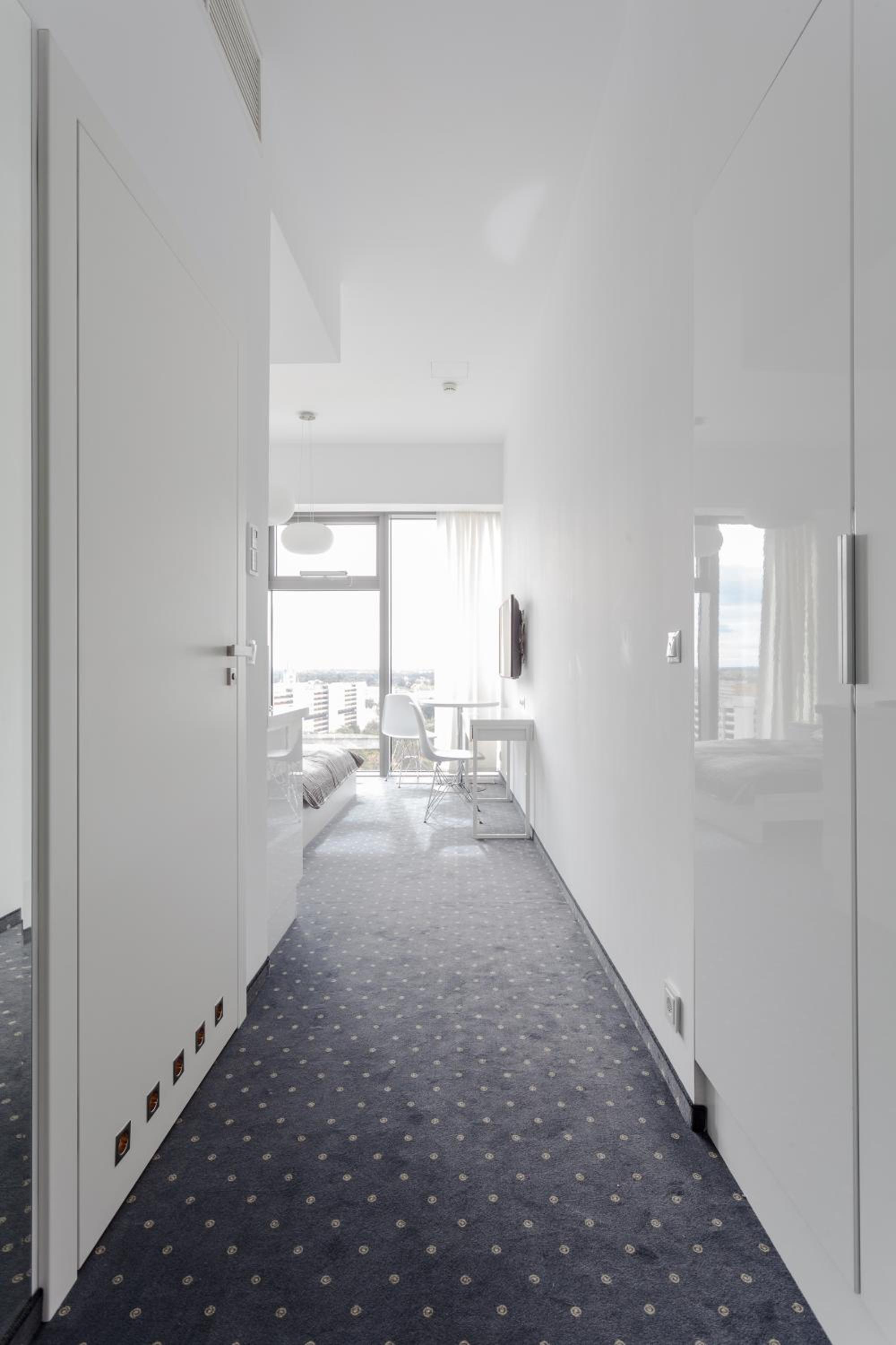 Apartment - Photo 19