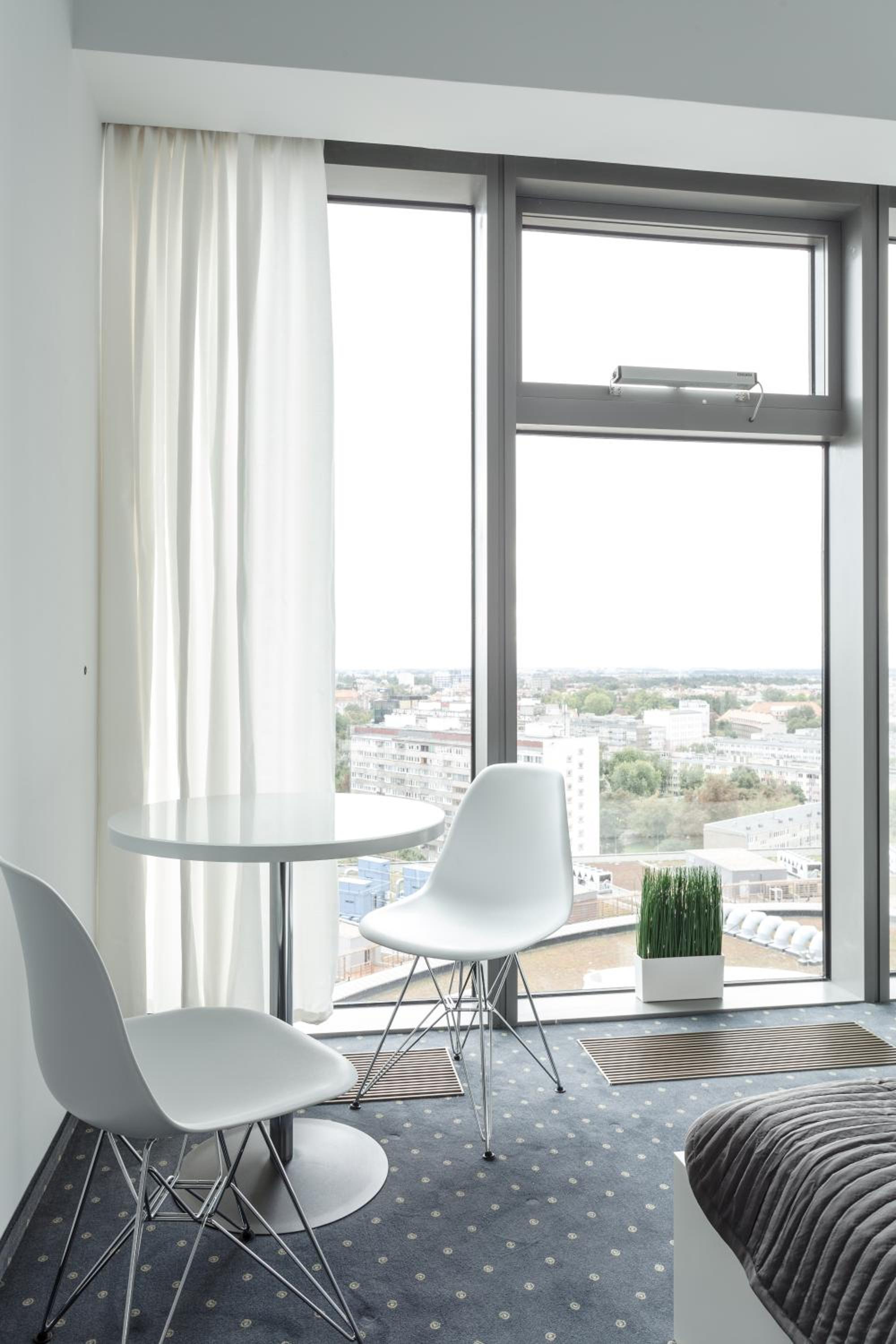 Apartment - Photo 13