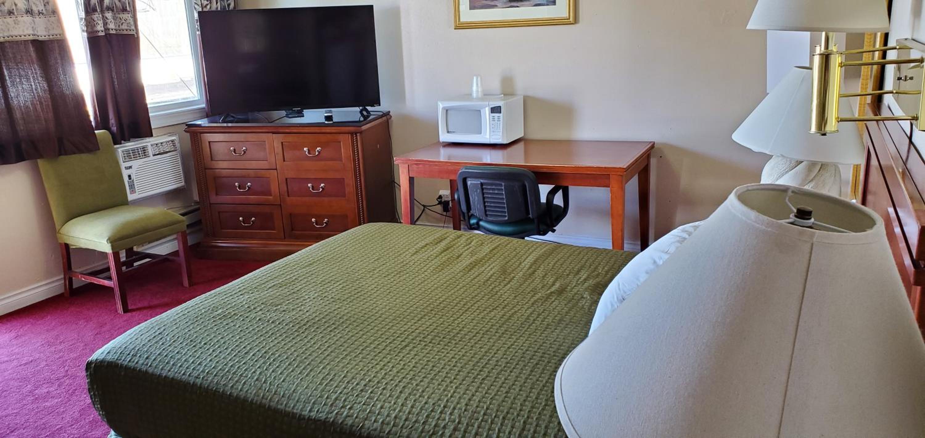 Queen Room - Photo 1