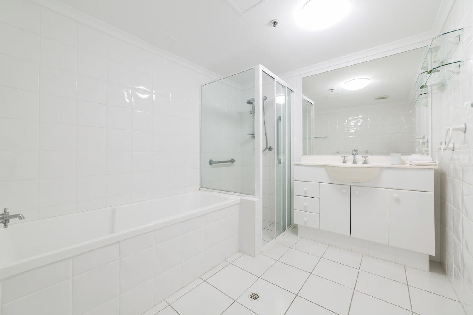 Two-Bedroom Apartment - Photo 4