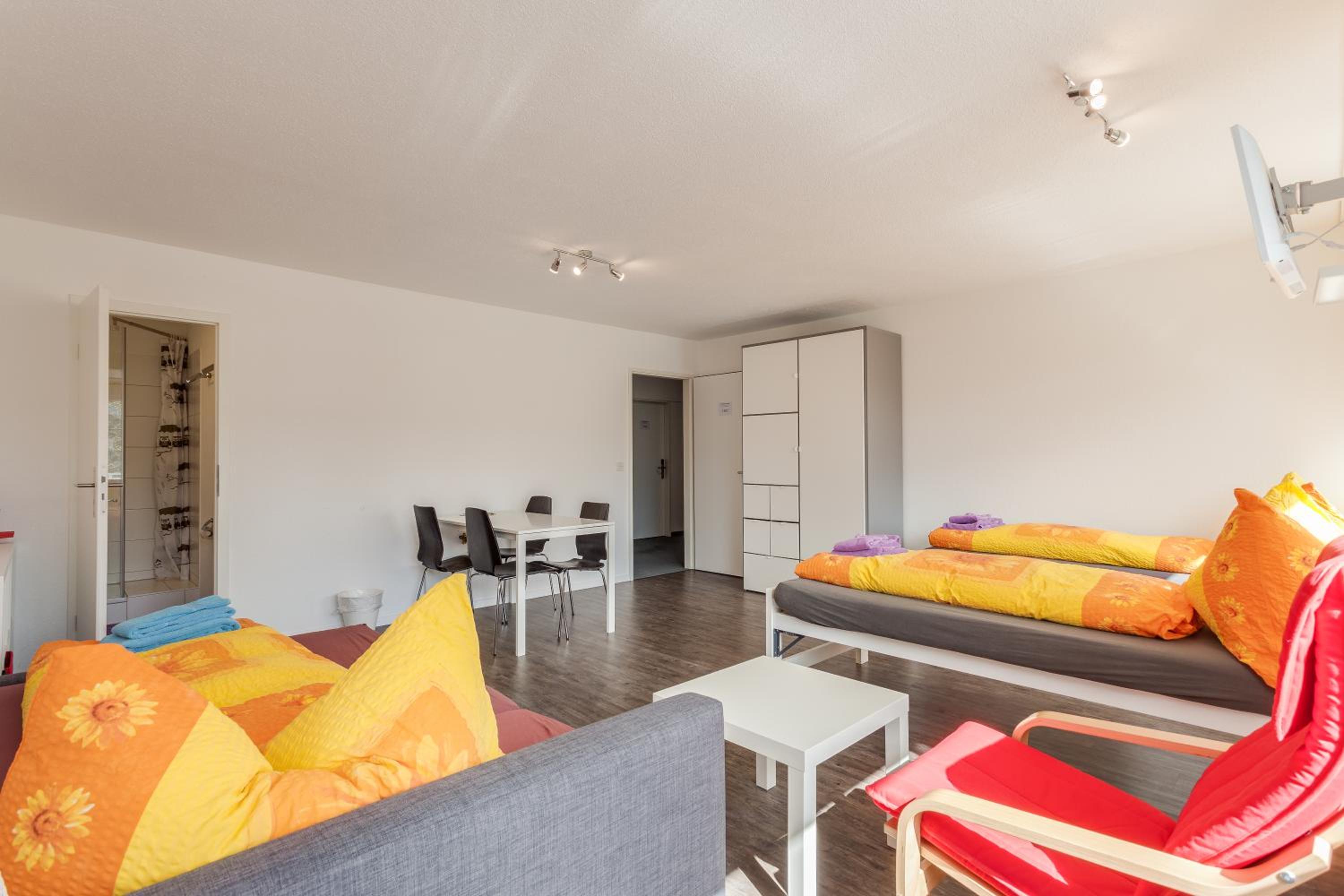 Studio Apartment