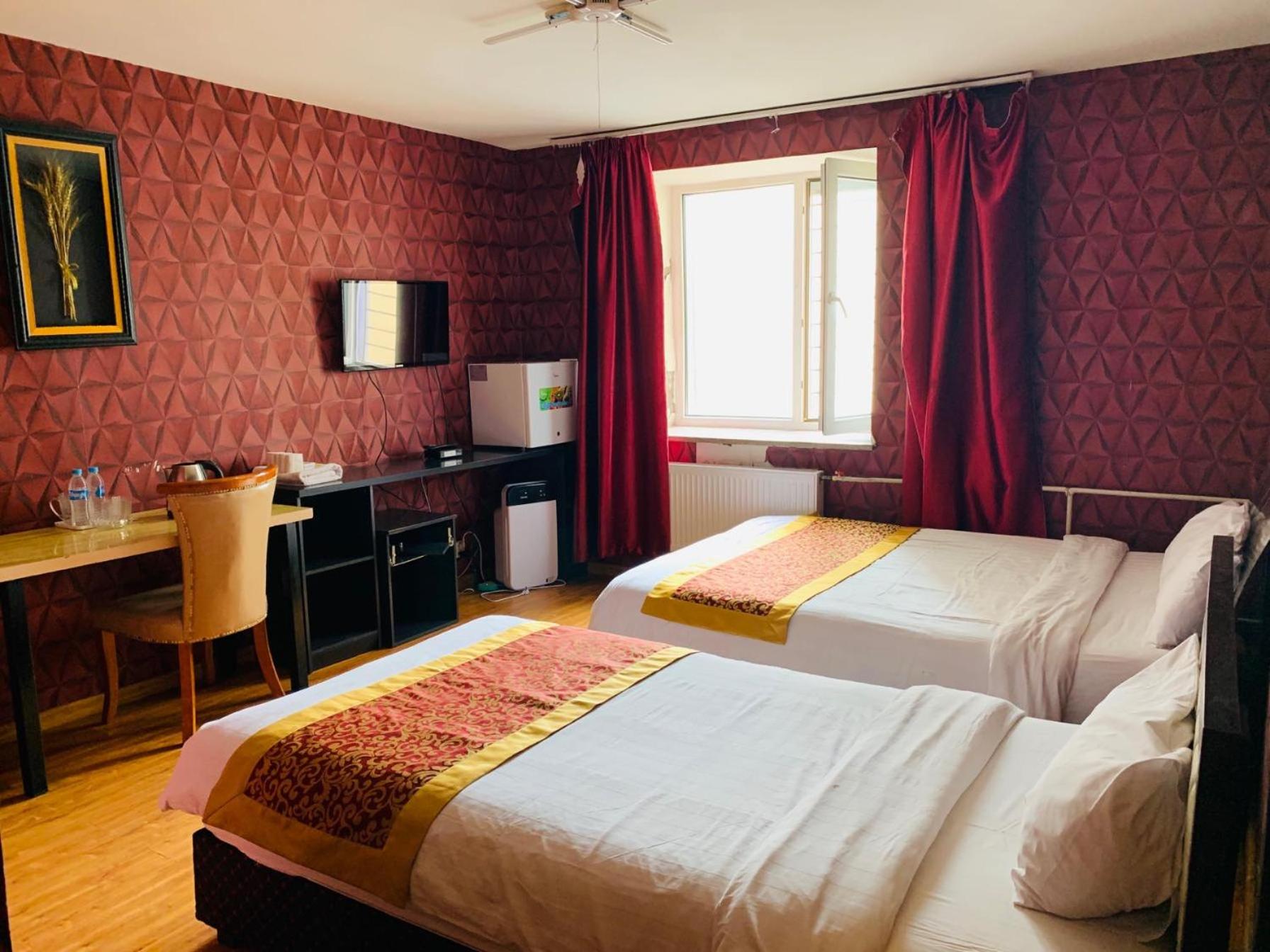Deluxe Twin Room photo 1