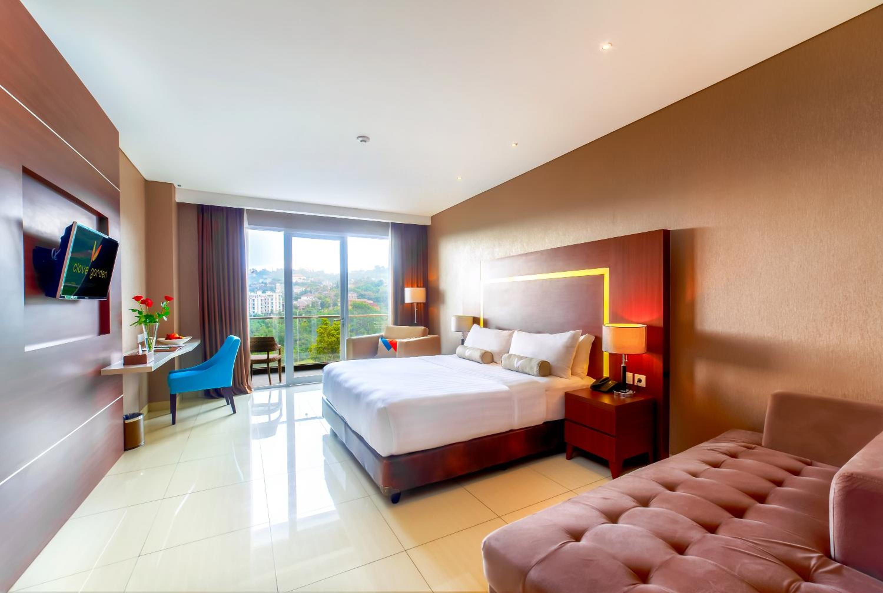 Junior Suite - Photo 1