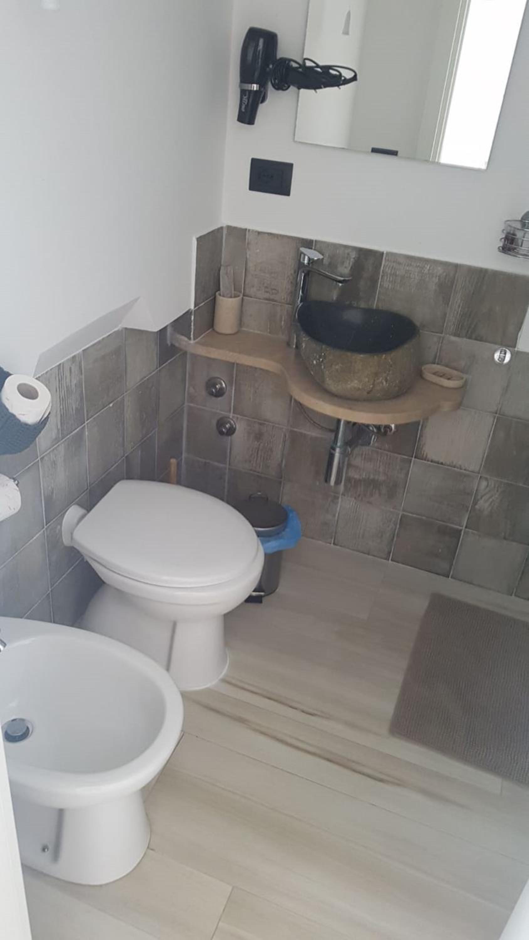 Triple Room with Bathroom - Photo 4