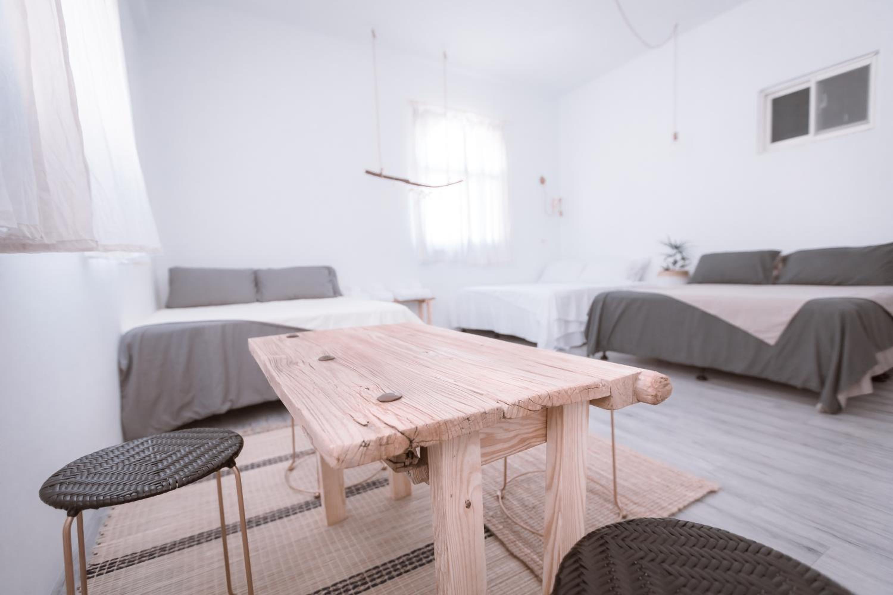 Deluxe Family Suite photo 1