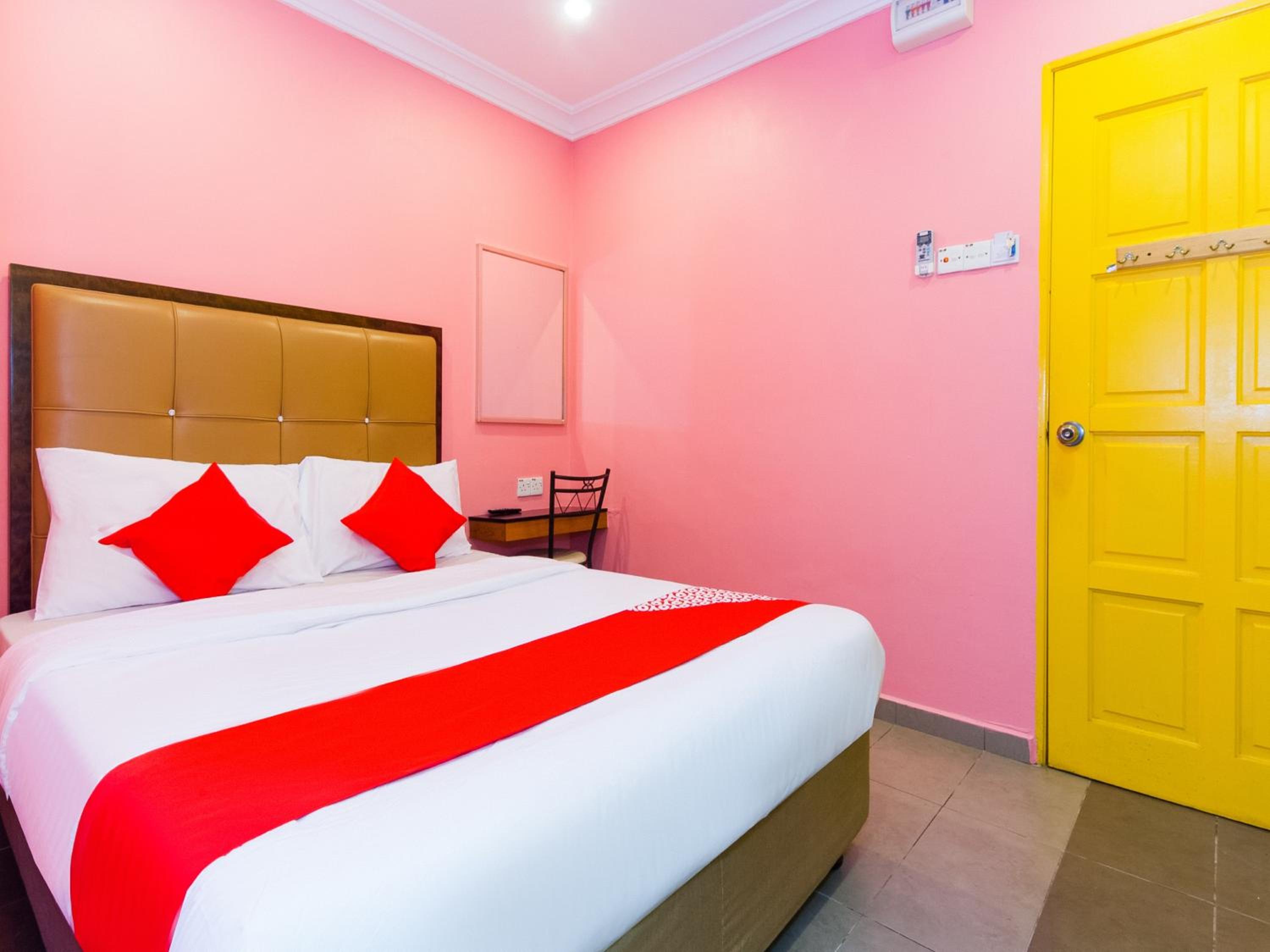 Deluxe Double Room - Photo 3
