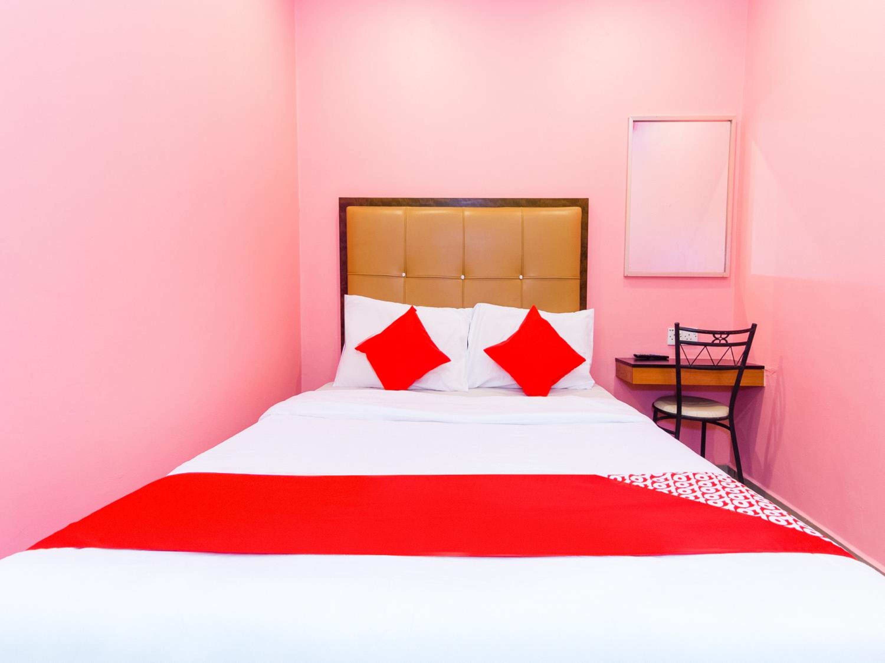 Deluxe Double Room - Photo 2