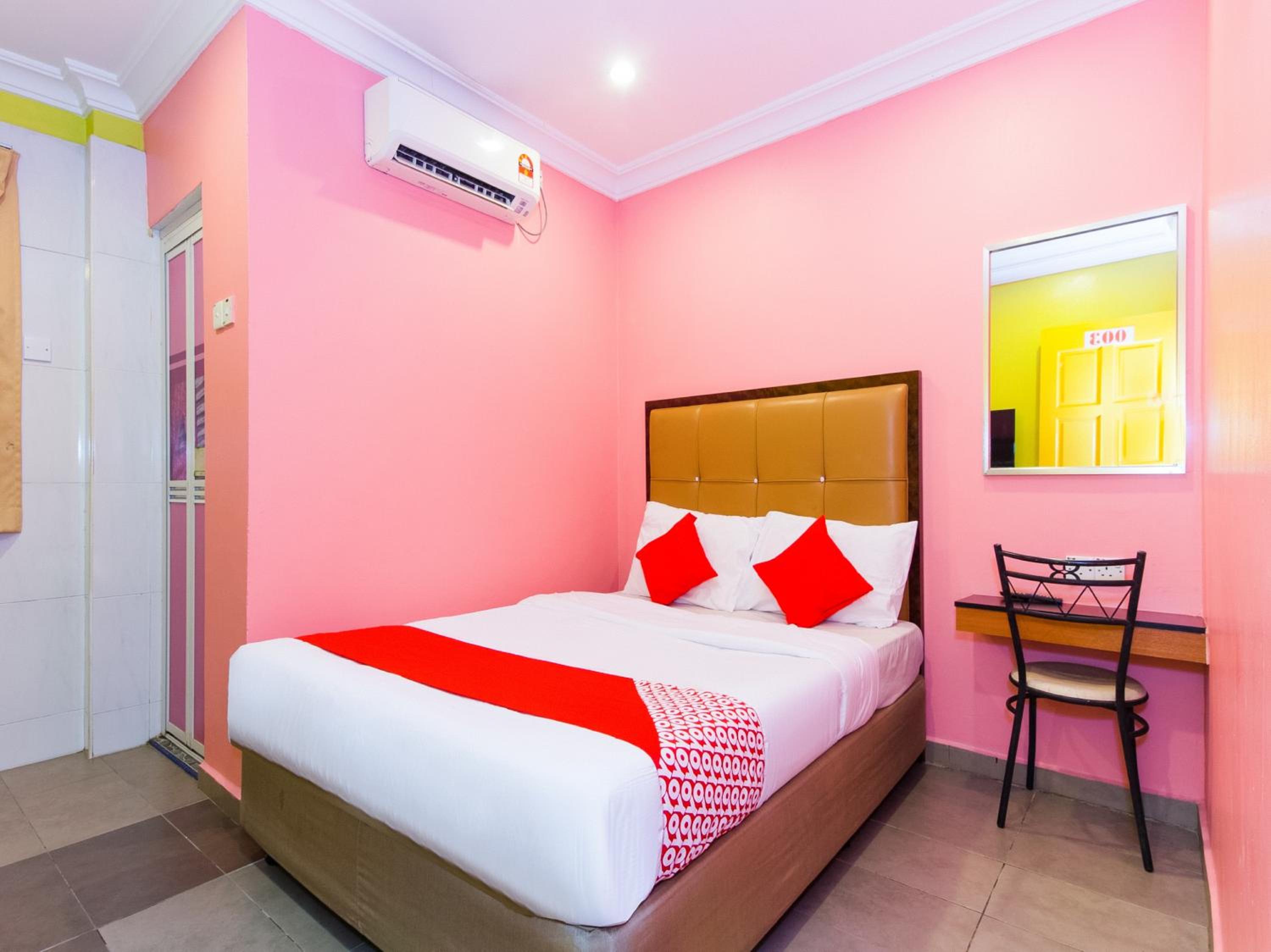 Deluxe Double Room - Photo 1