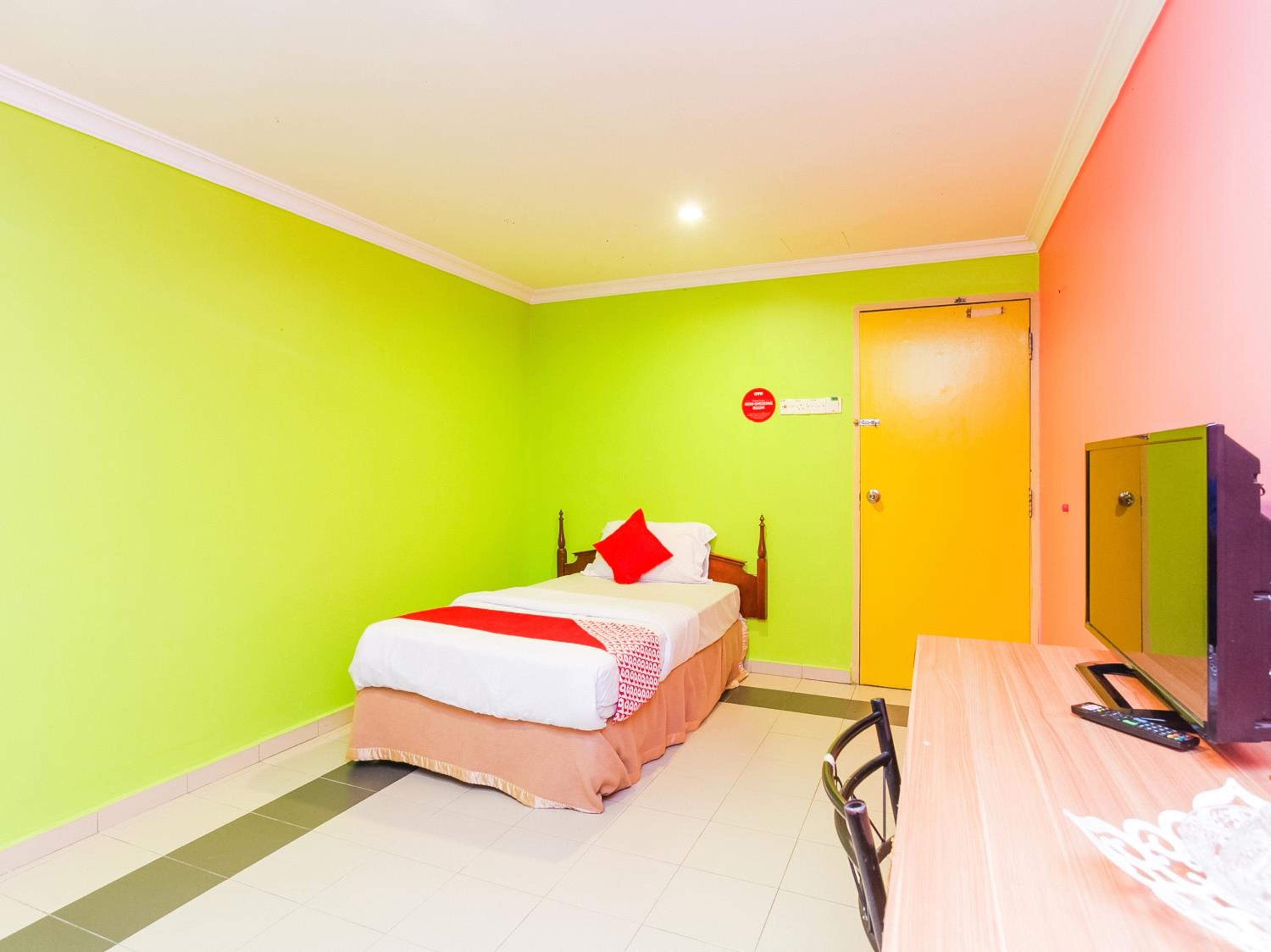 Standard Single Room - Photo 3