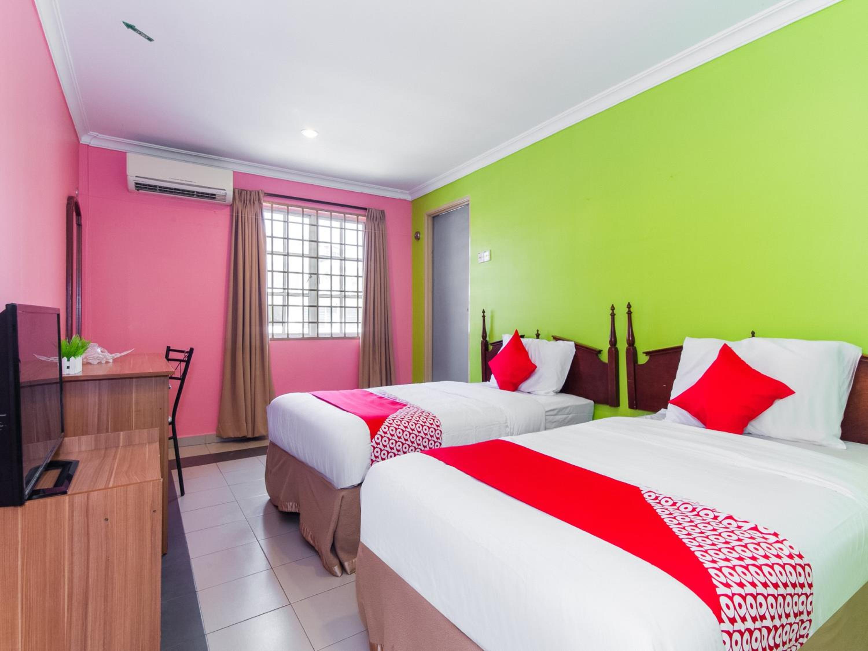 Deluxe Twin Room - Photo 1
