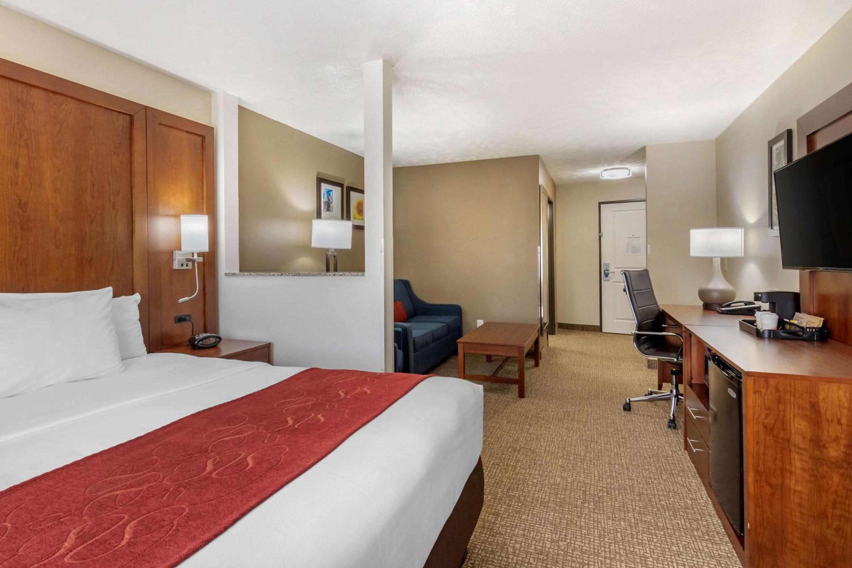 King Suite - Photo 4
