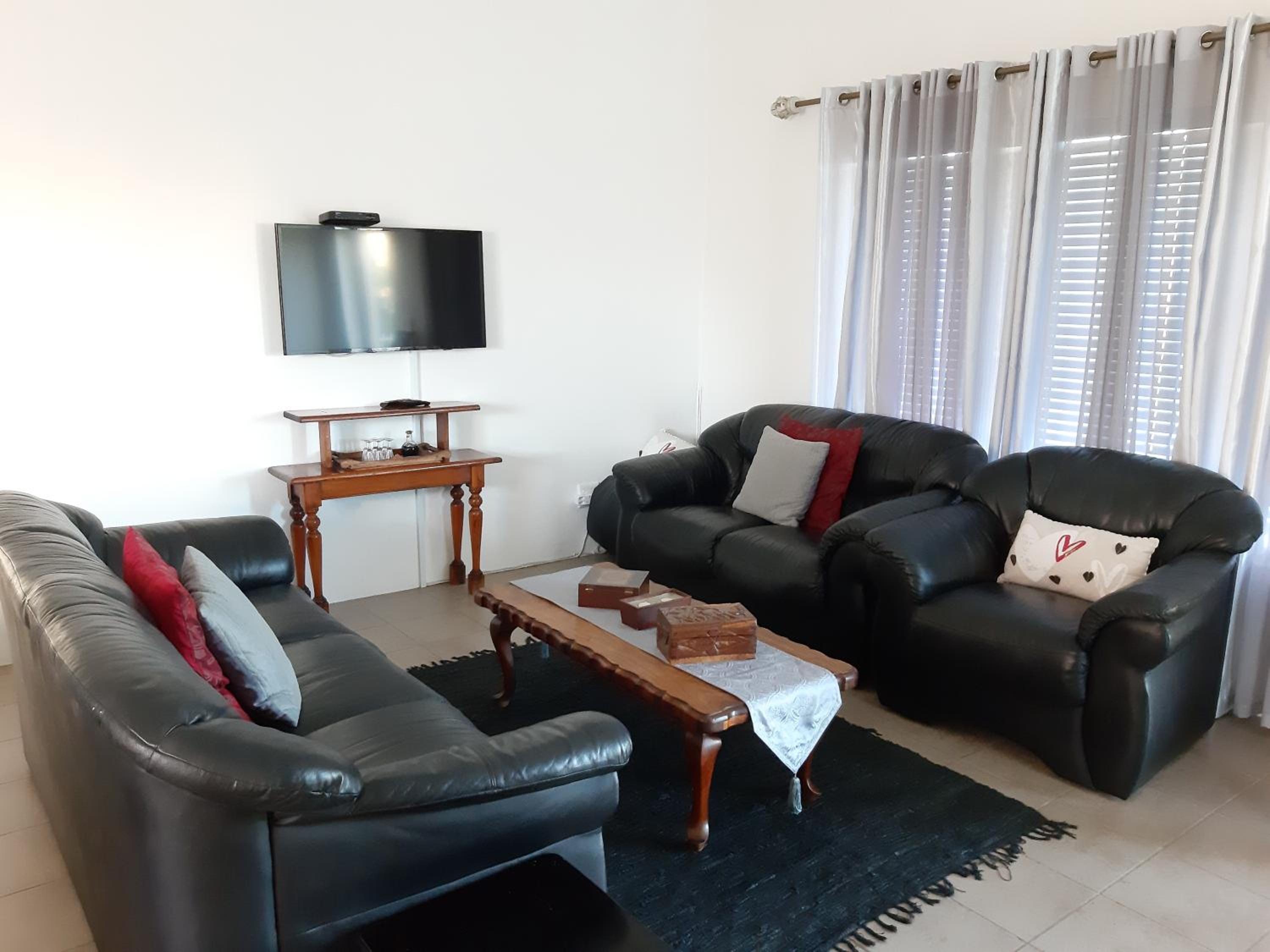 Two-Bedroom Apartment - Photo 19