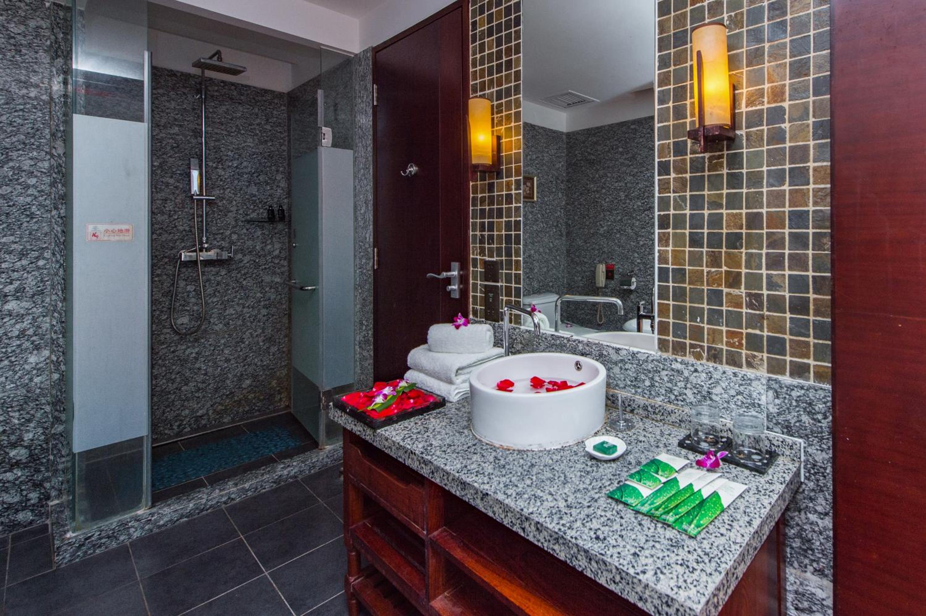 Selected Twin room with Sea View - Photo 9