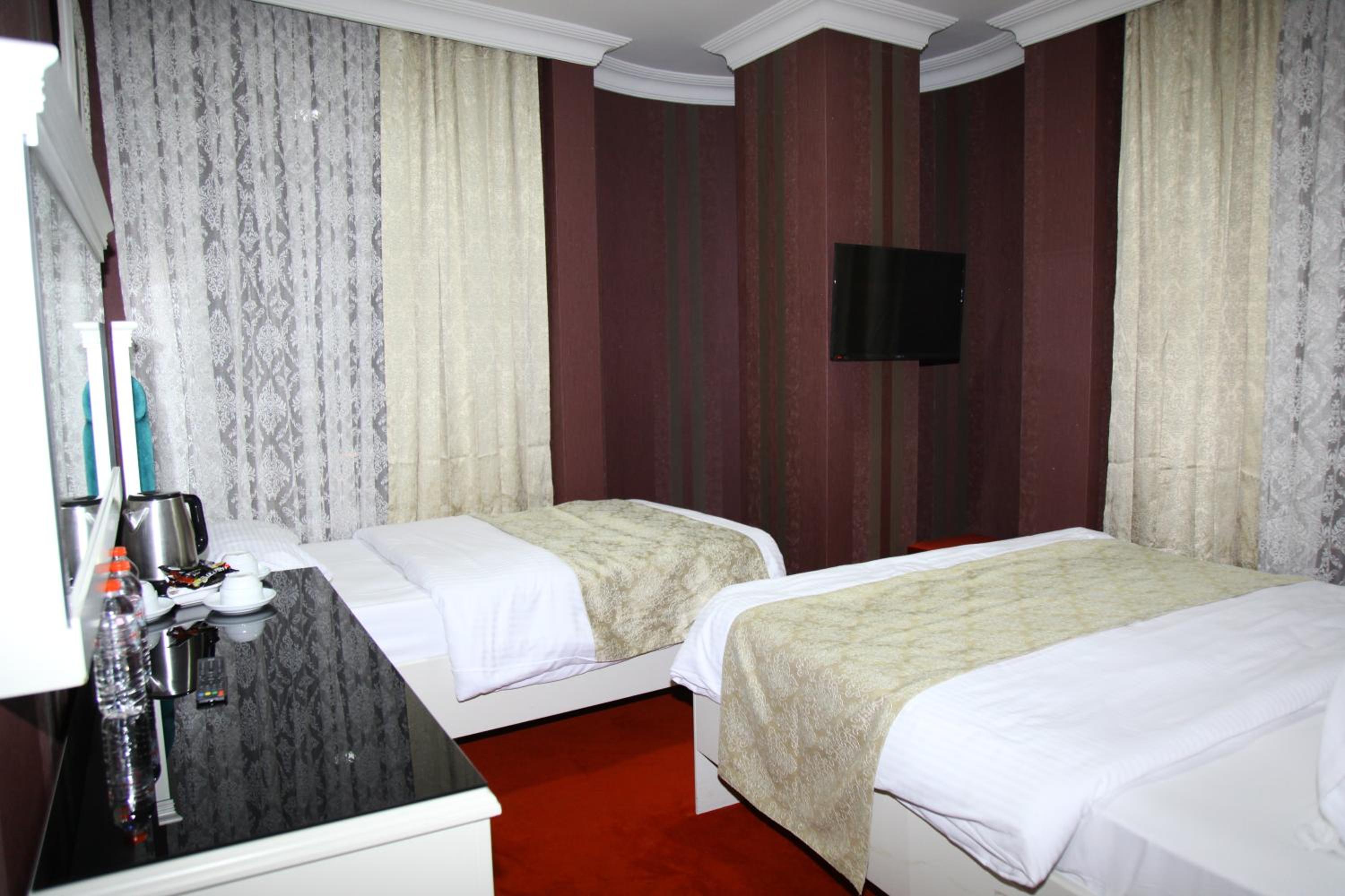 Standard Triple Room photo 3