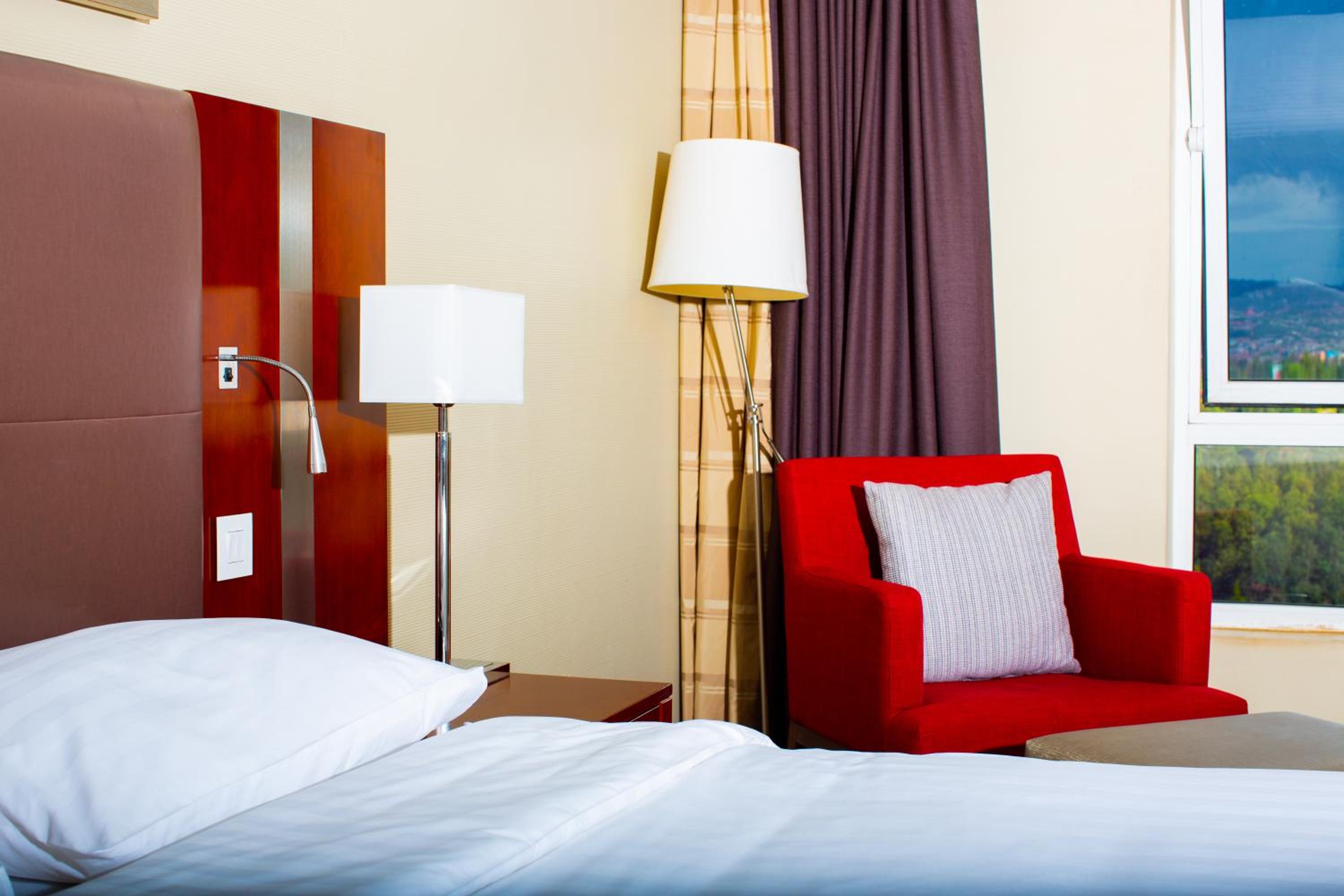Standard Room - High Floor - Photo 9