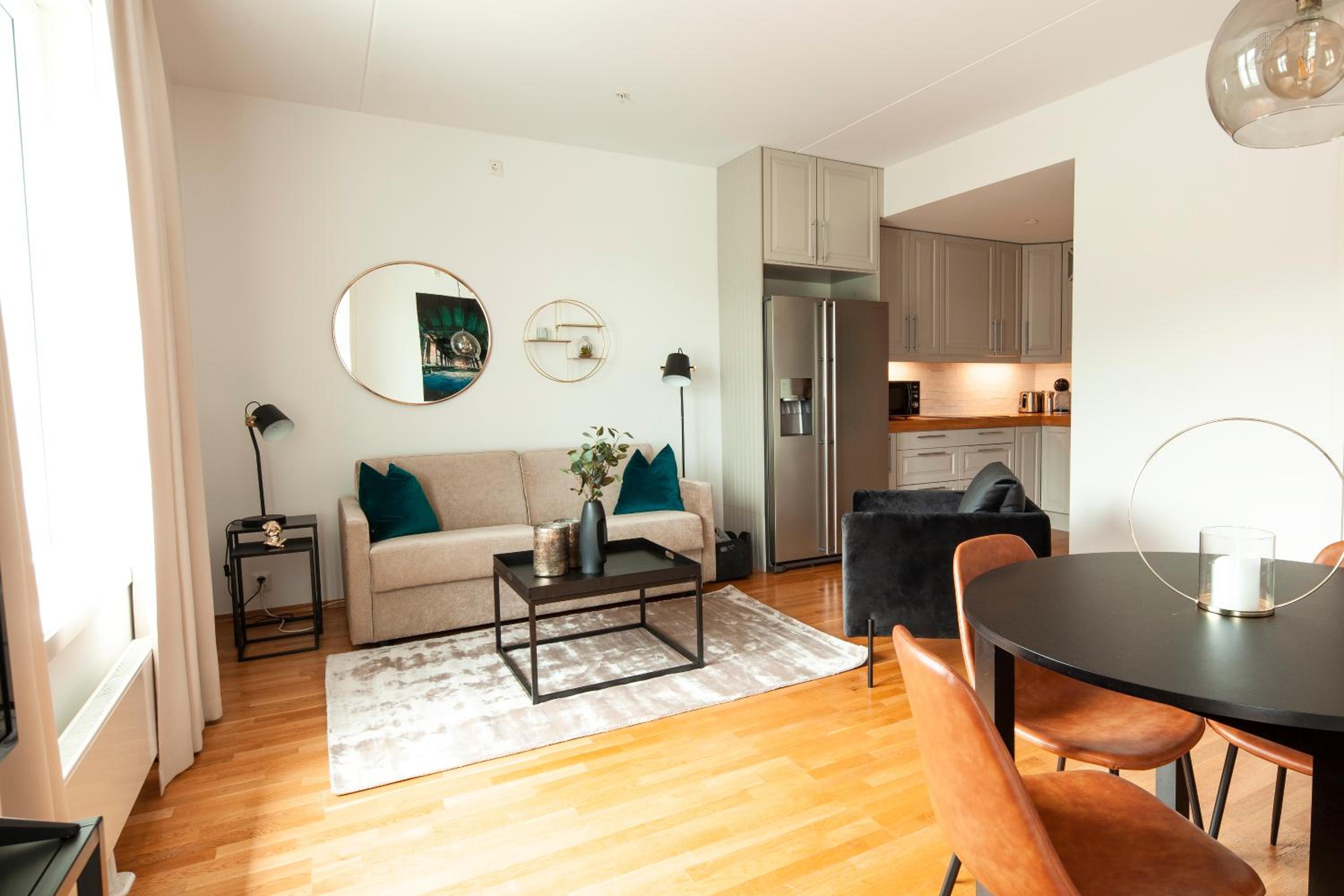 One-Bedroom Apartment