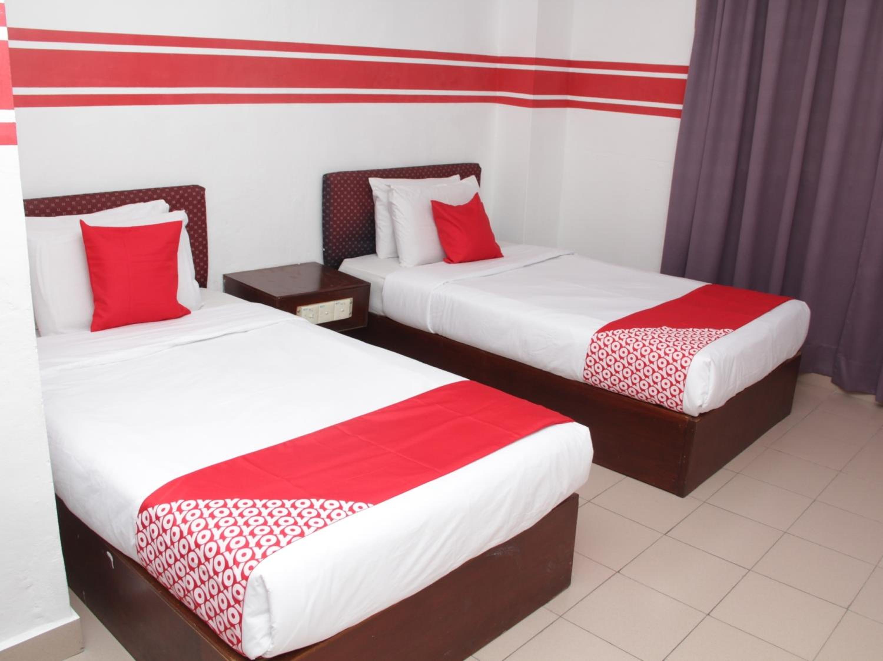 Deluxe Twin Room - Photo 1