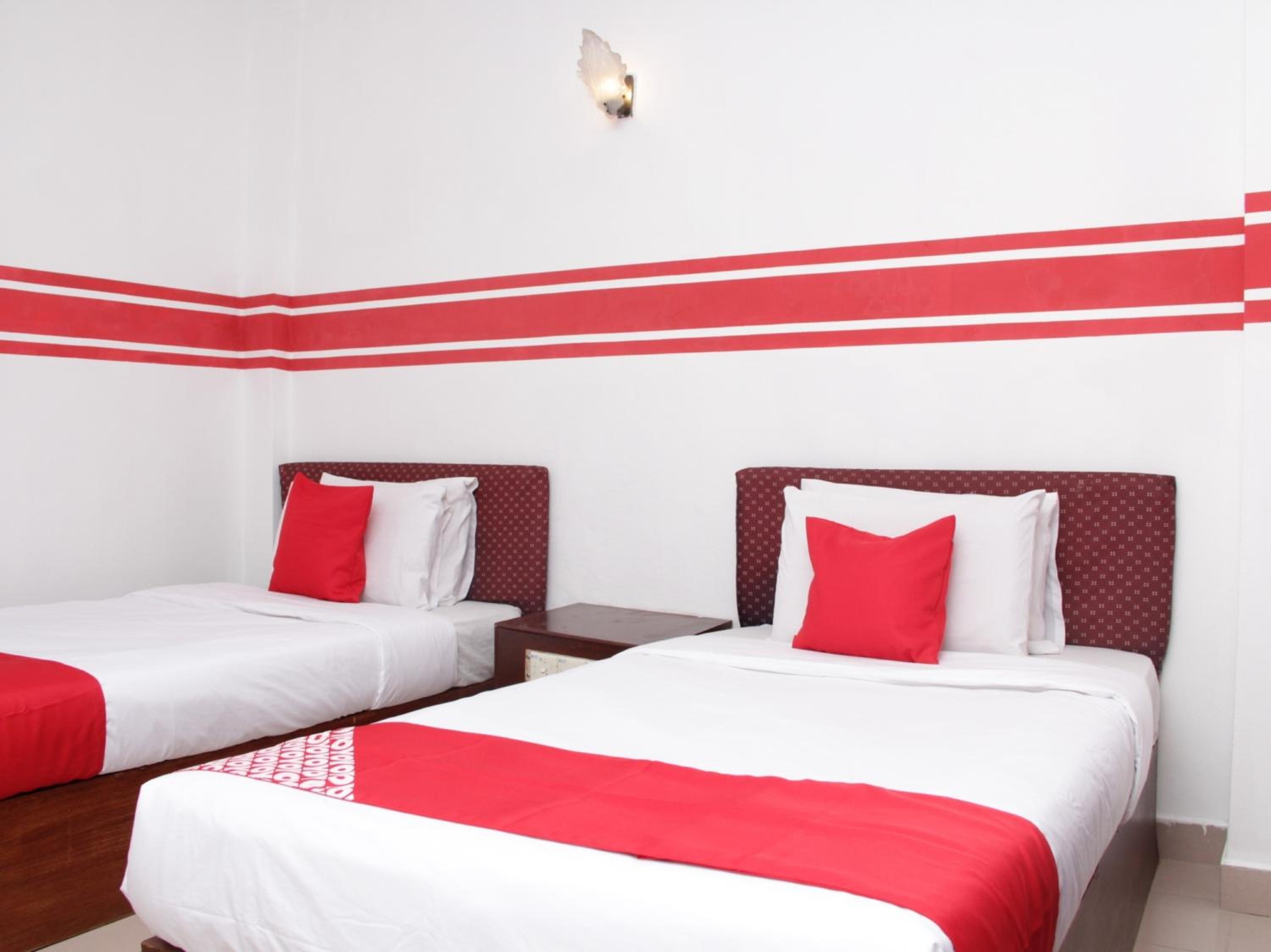 Deluxe Twin Room - Photo 3