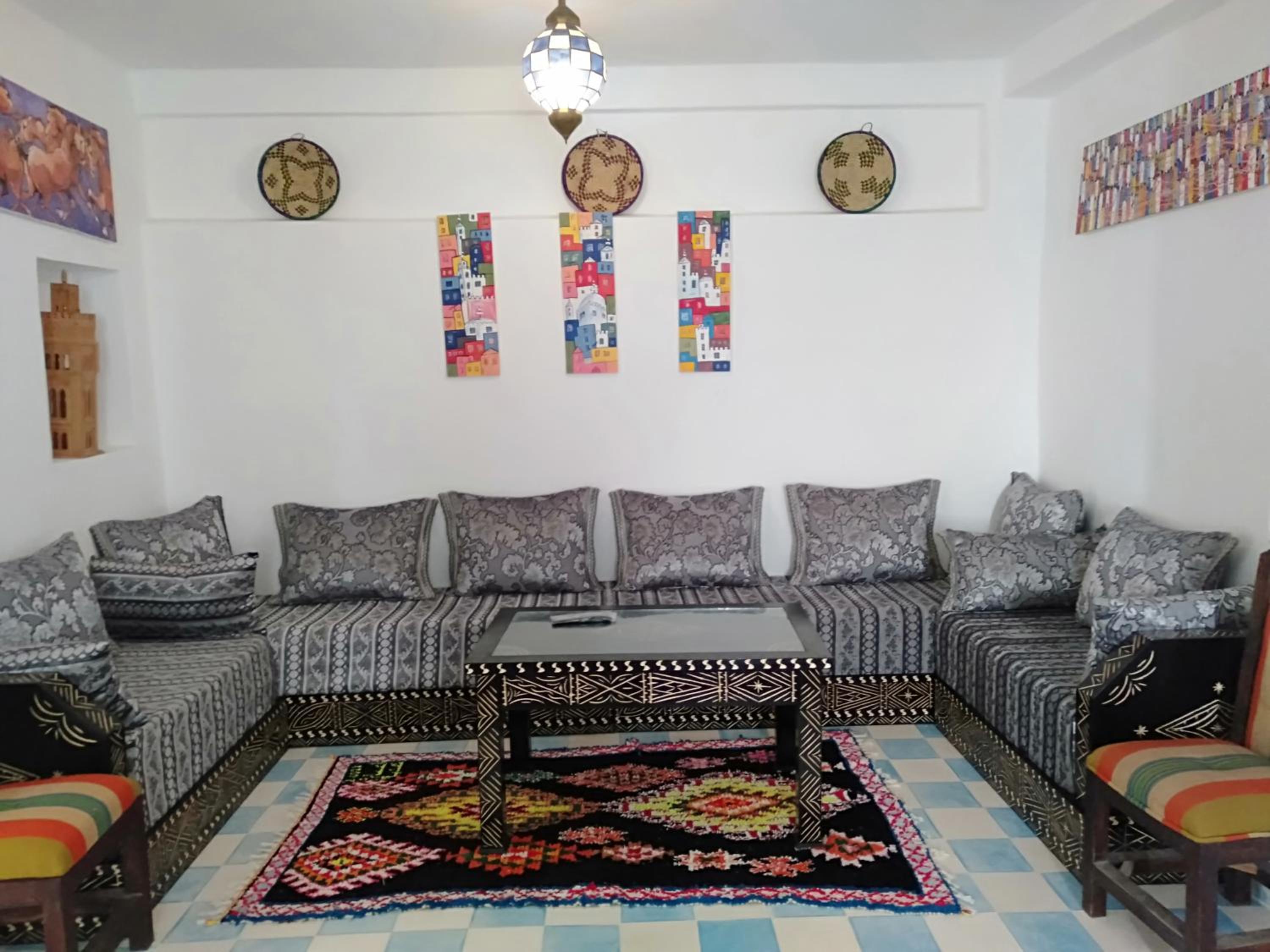 Apartment with Sea View - Photo 12