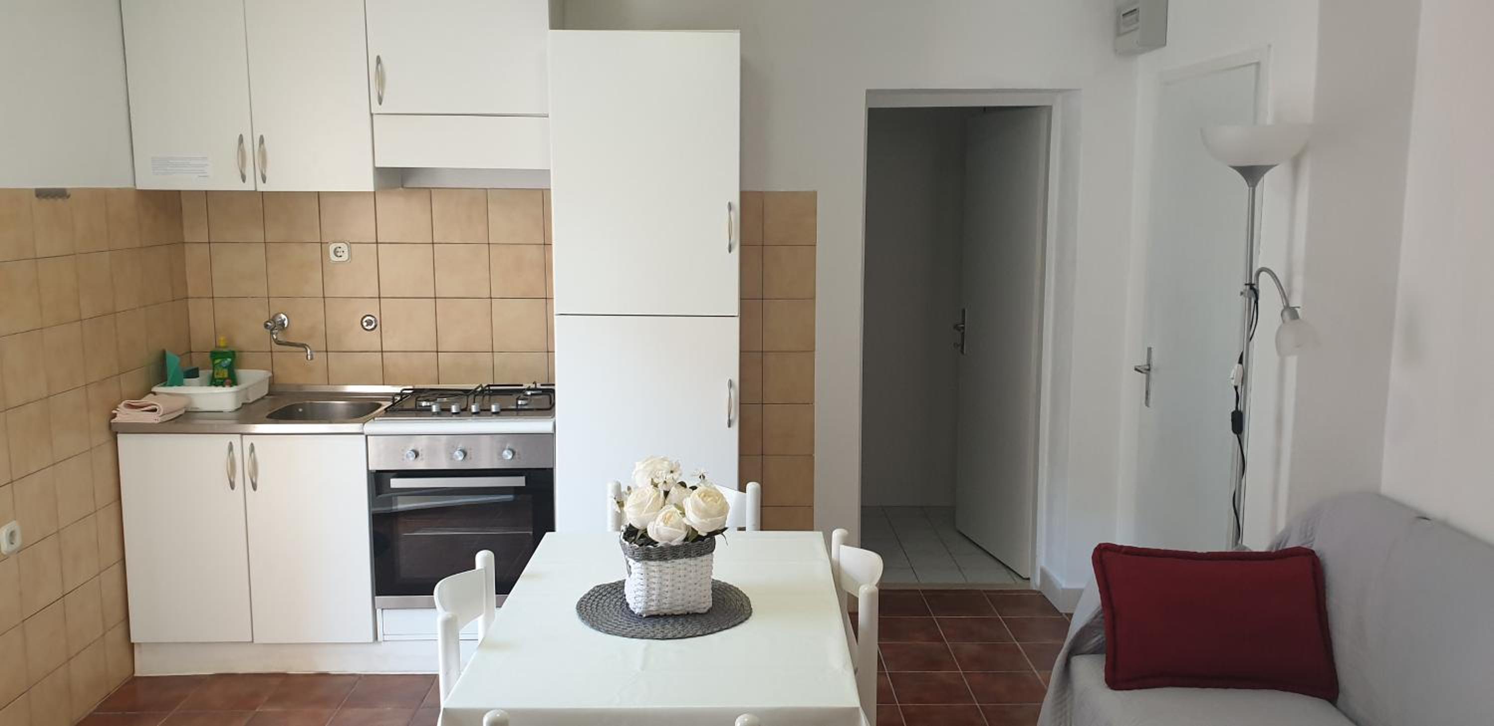 Apartment - Ground Floor photo 3