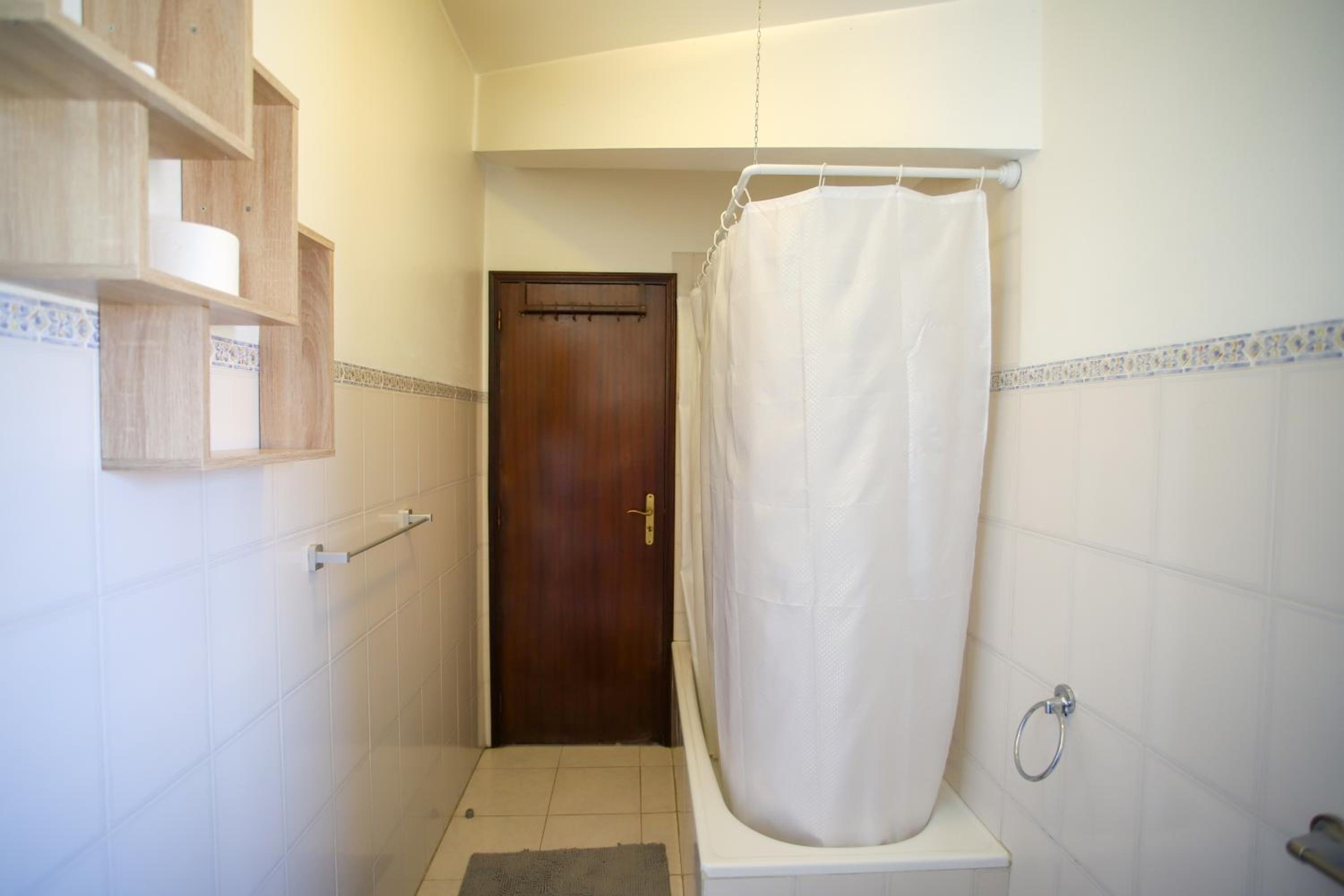 Double Room - Photo 30