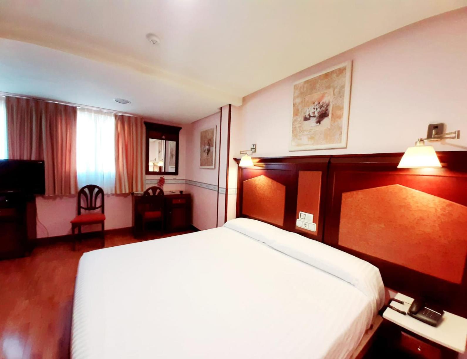 Superior Double Room photo 2