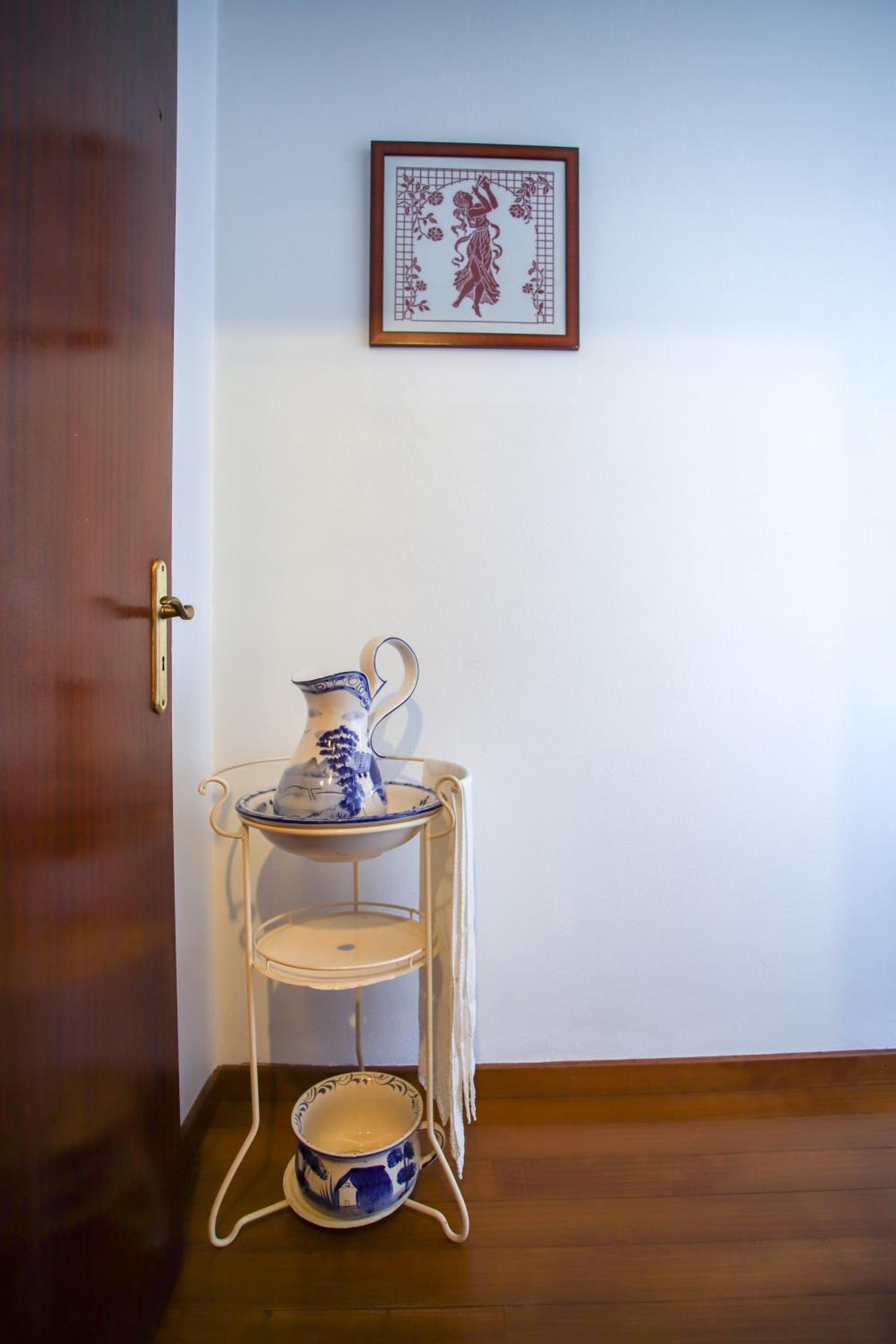 Double Room - Photo 22