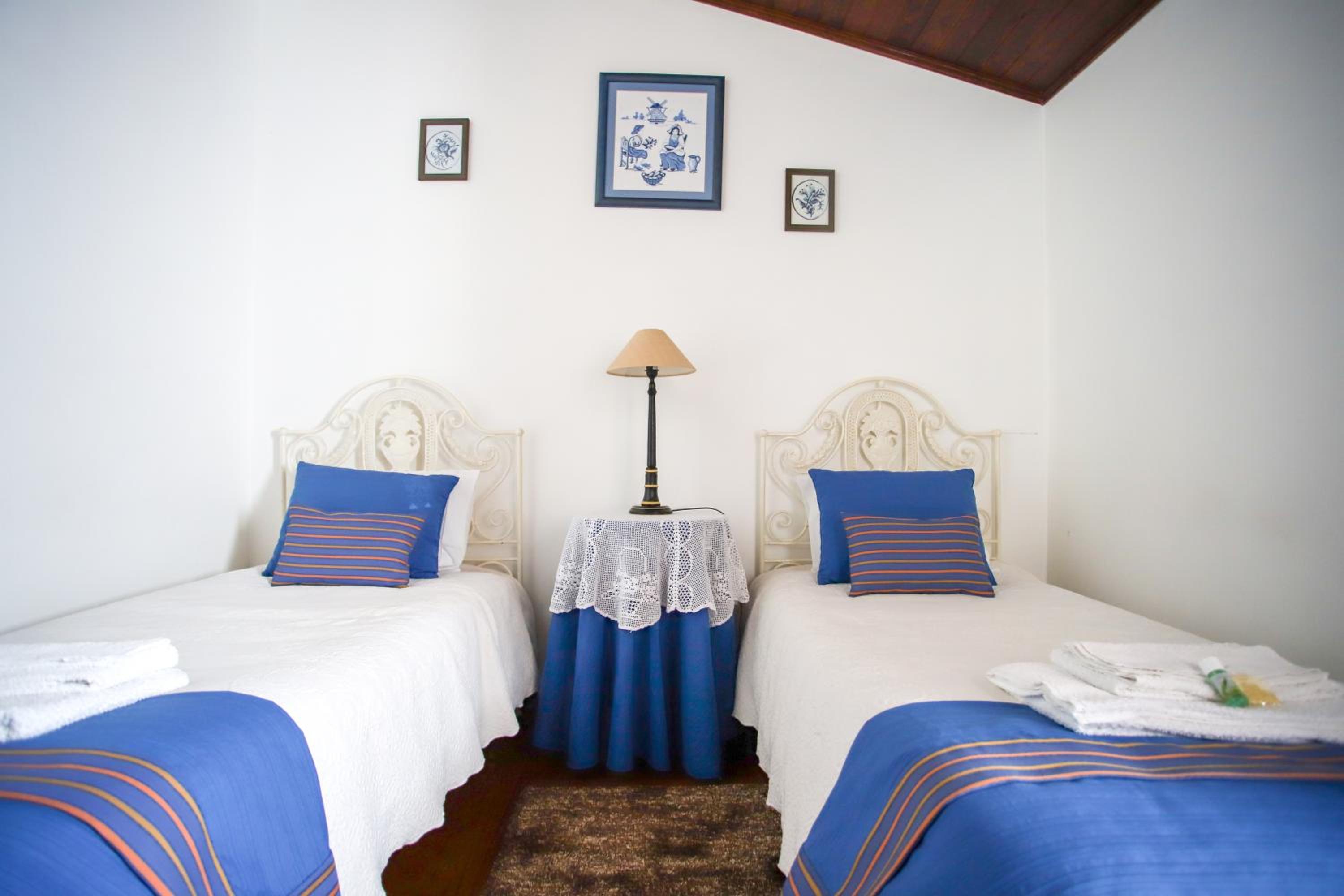 Double Room - Photo 7