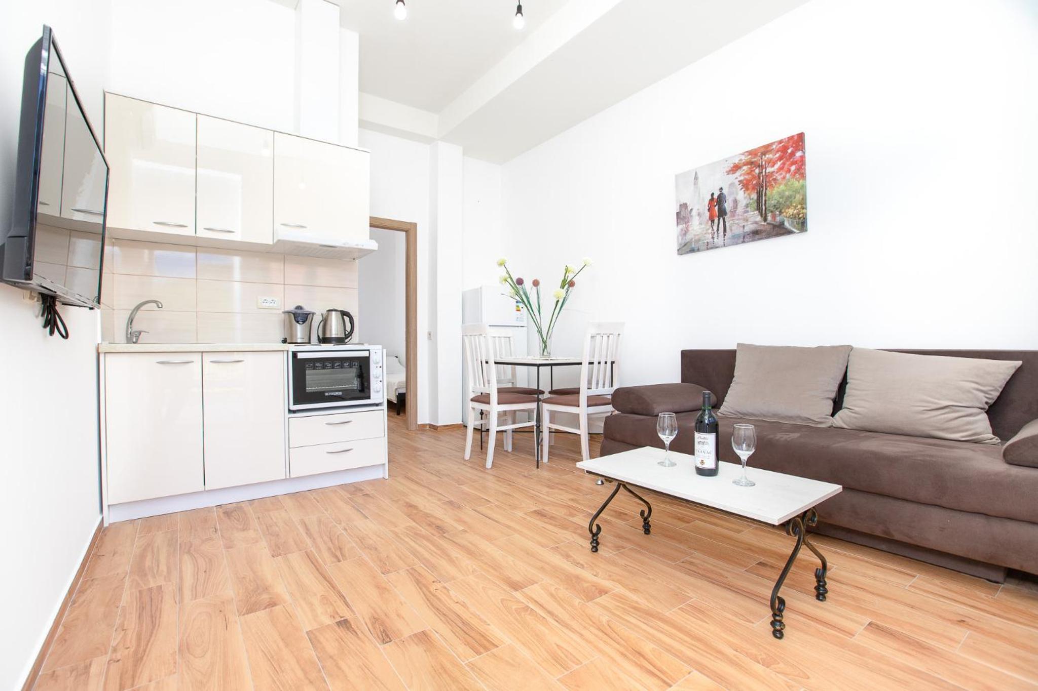 One-Bedroom Apartment