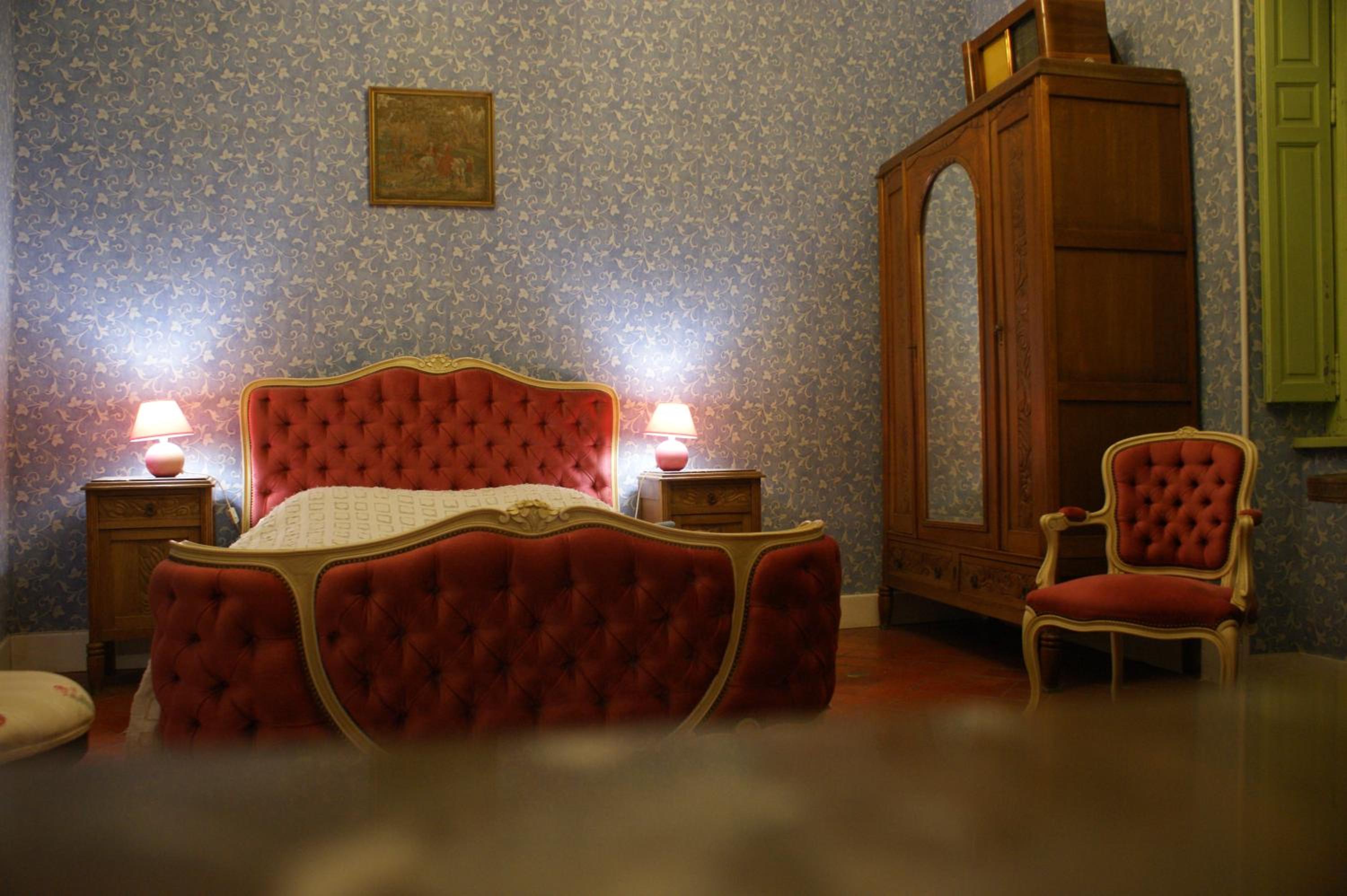 Large Double Room photo 1
