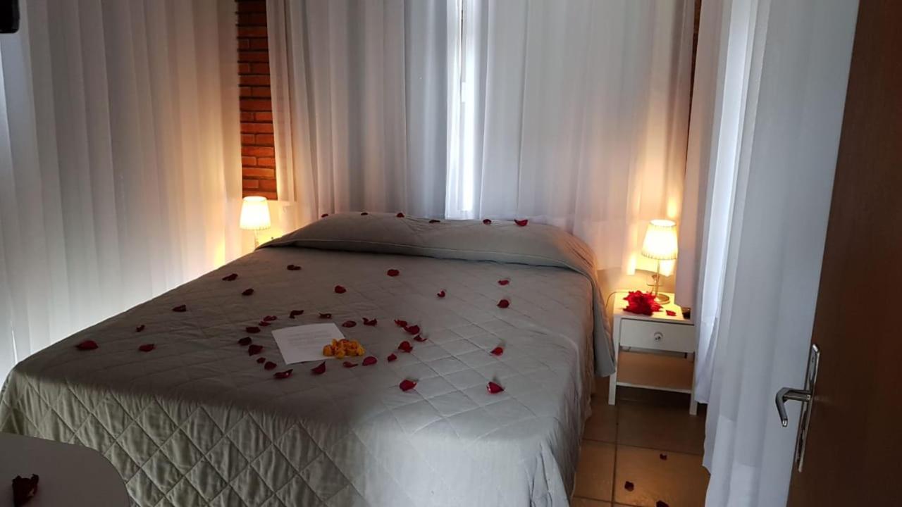 Deluxe Suite with Spa Bath photo 2