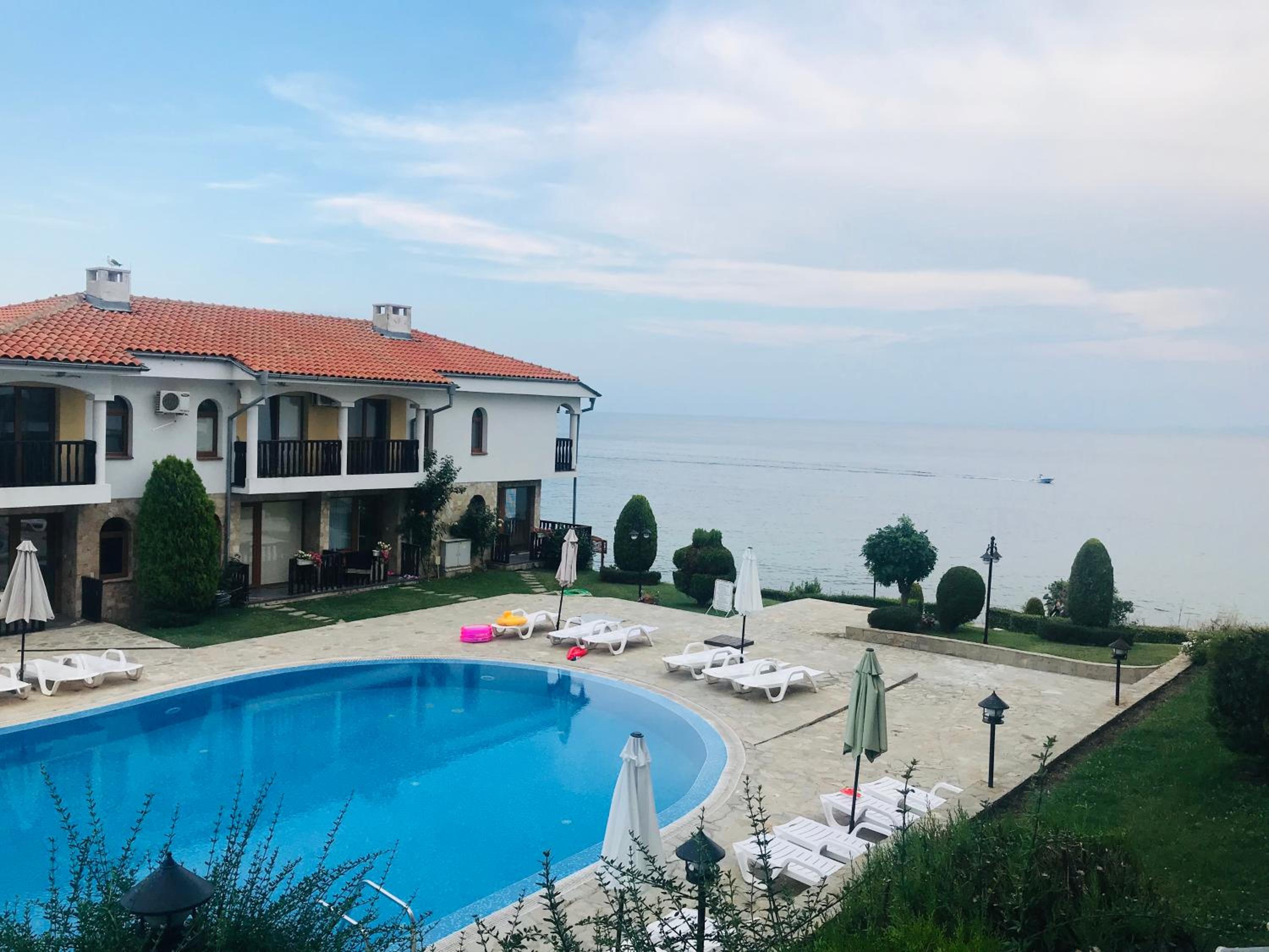 Studio Apartment with Sea View