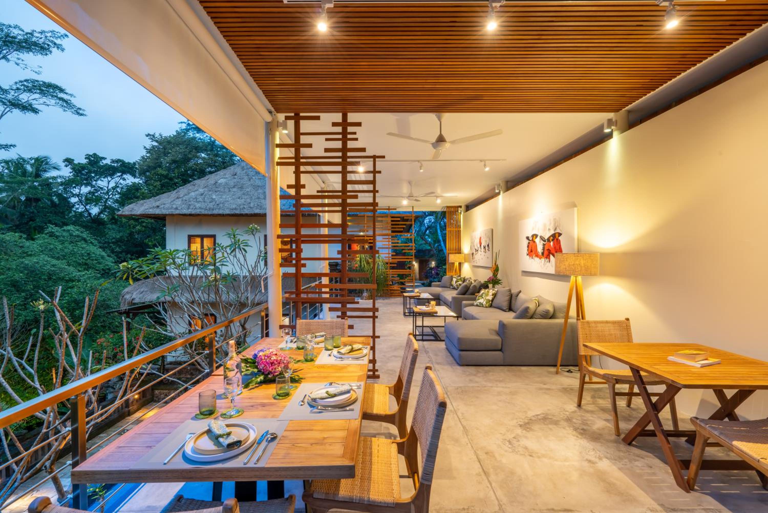 Villa with Private Pool - Photo 7