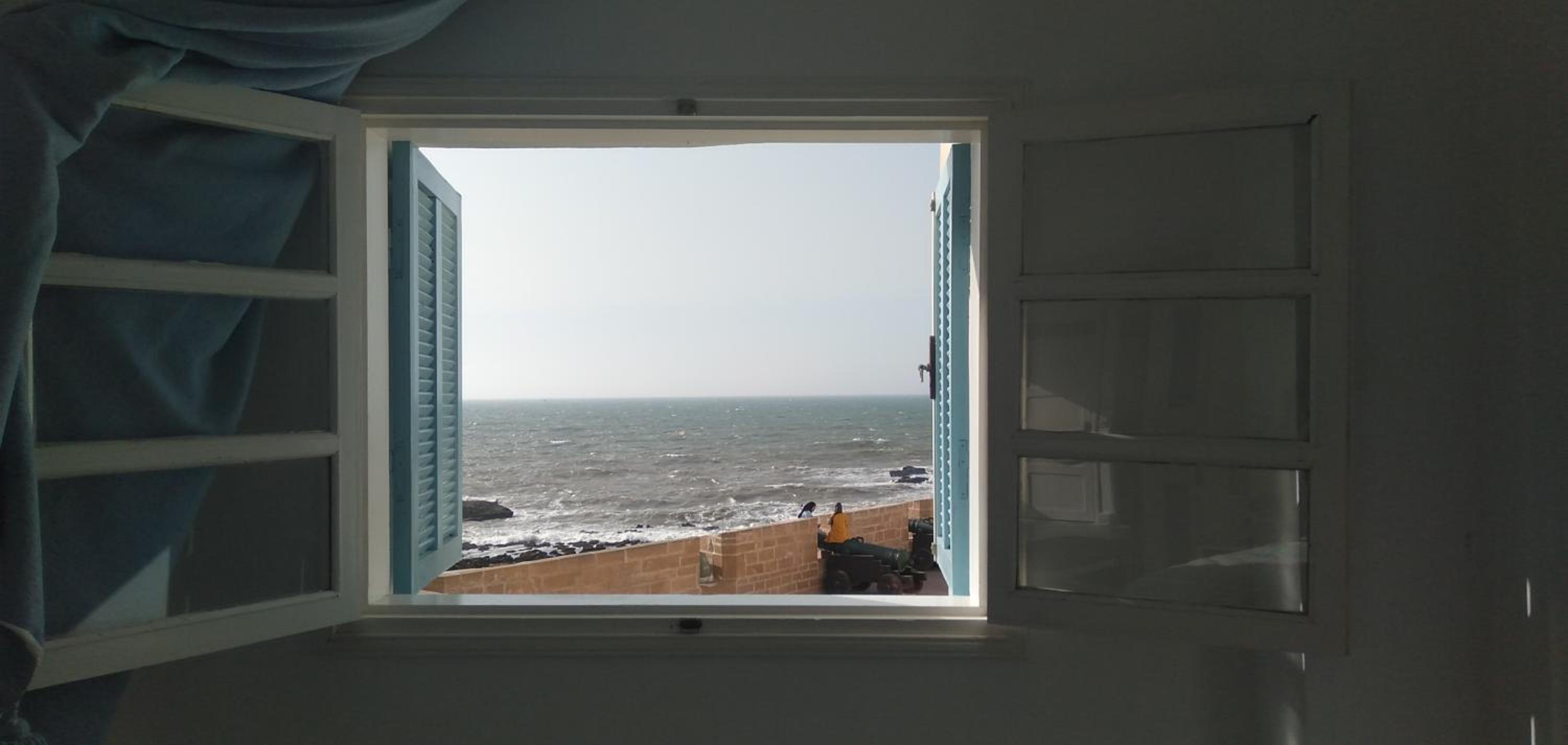 Apartment with Sea View - Photo 13