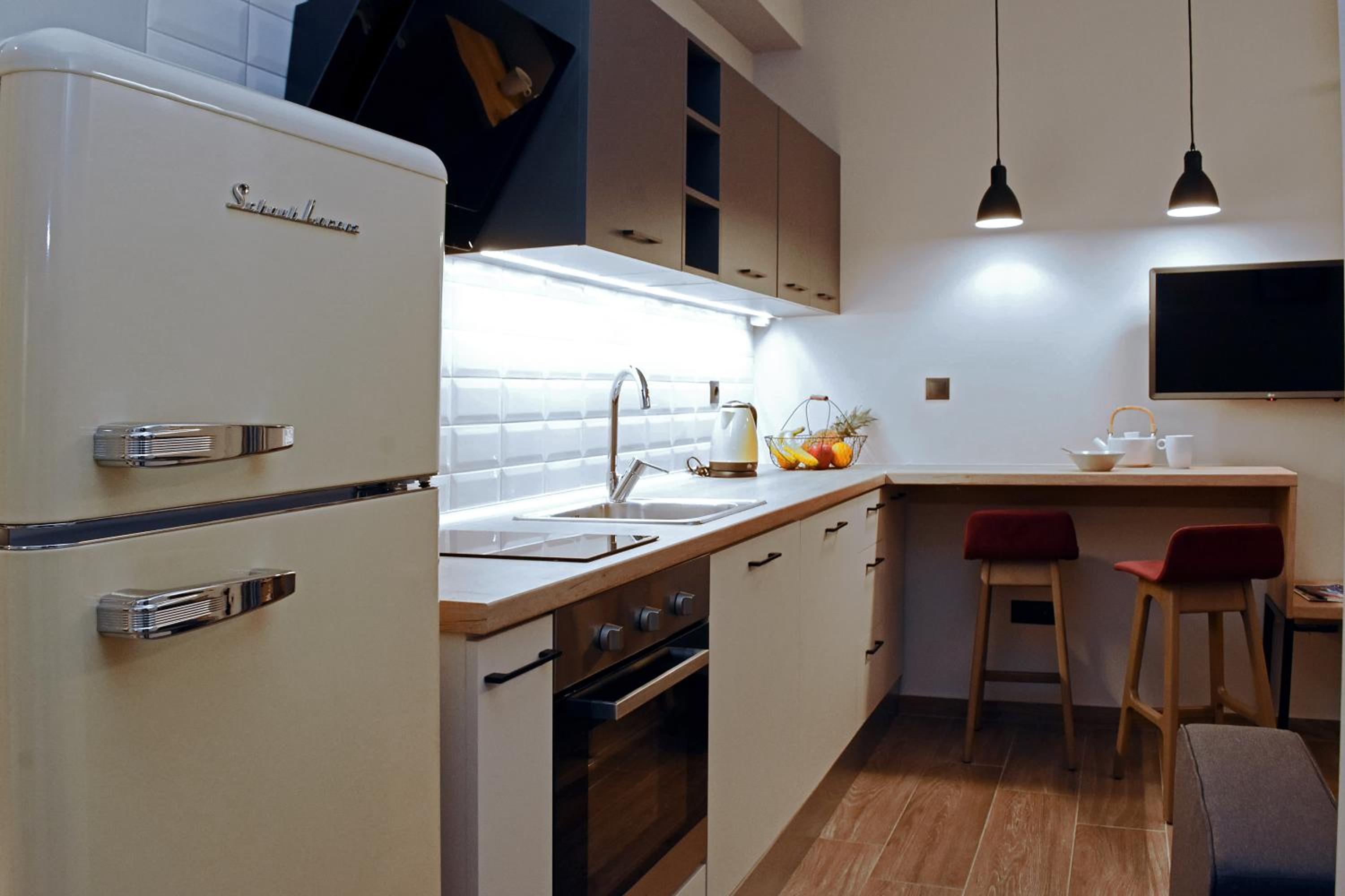 One-Bedroom Apartment - Photo 10