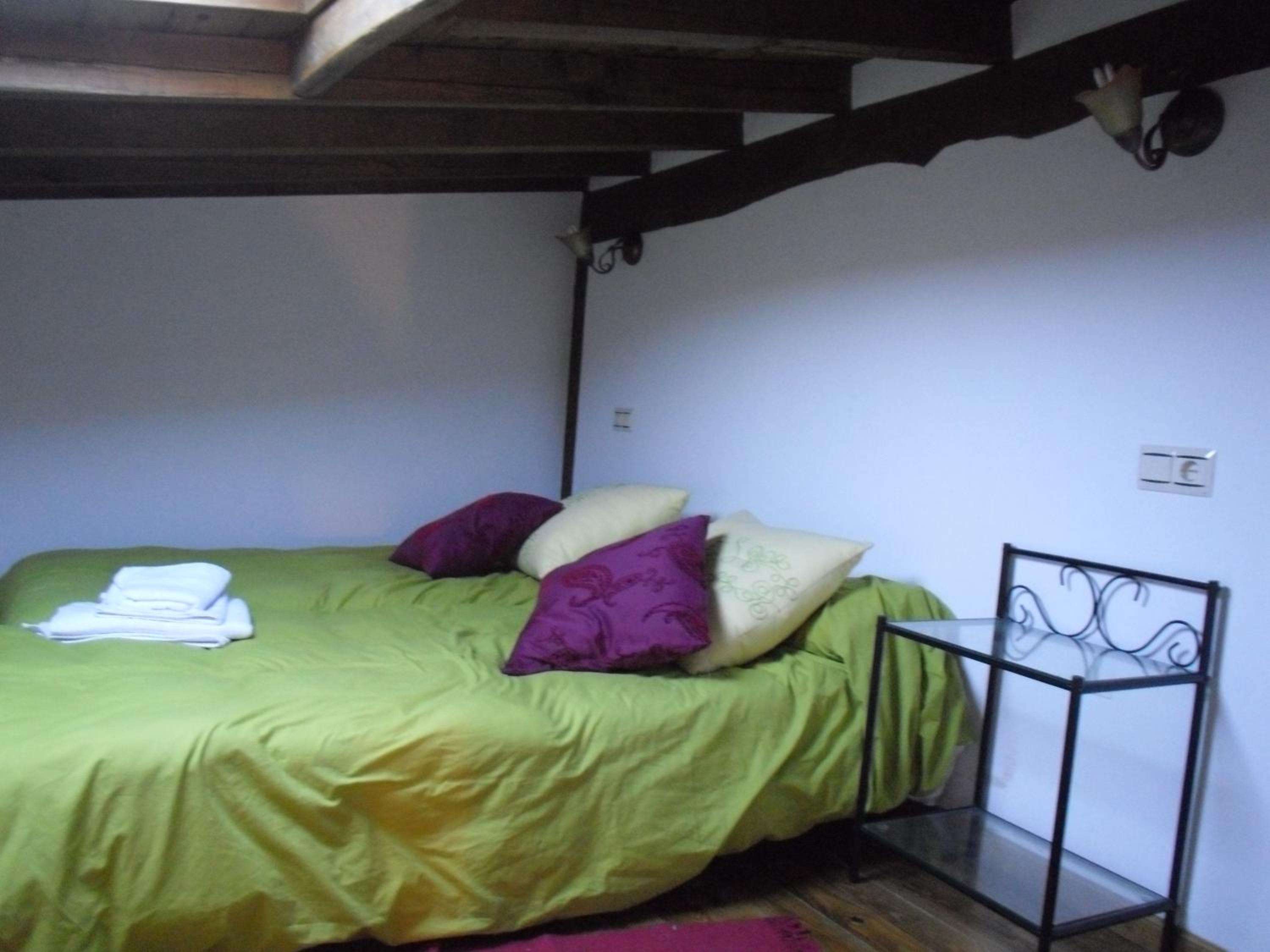 Two-Bedroom Apartment - Photo 12