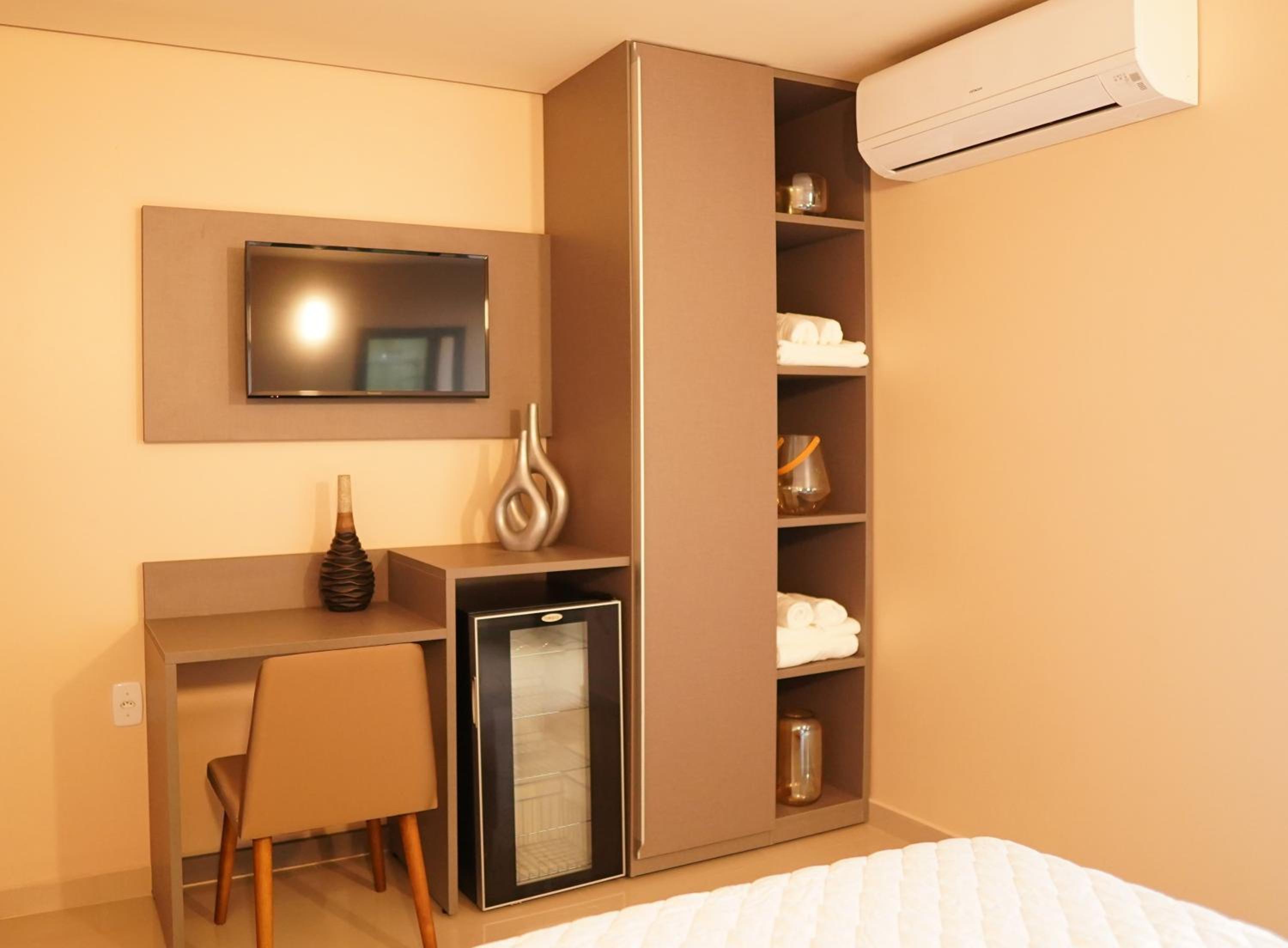 Double Room - Photo 7