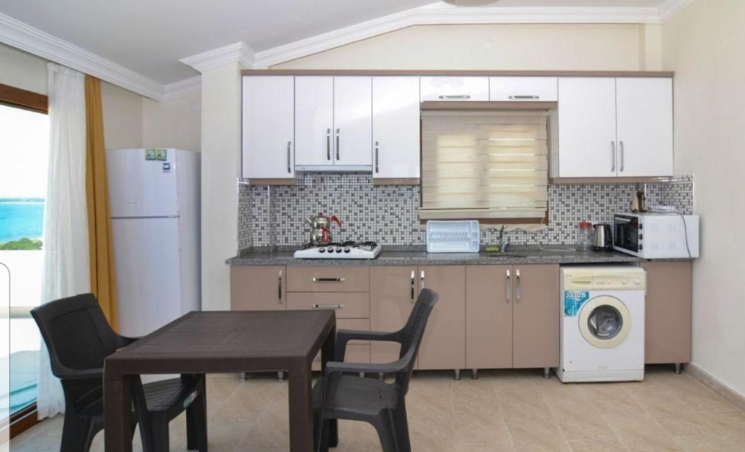 Family Room with Sea View - Photo 11