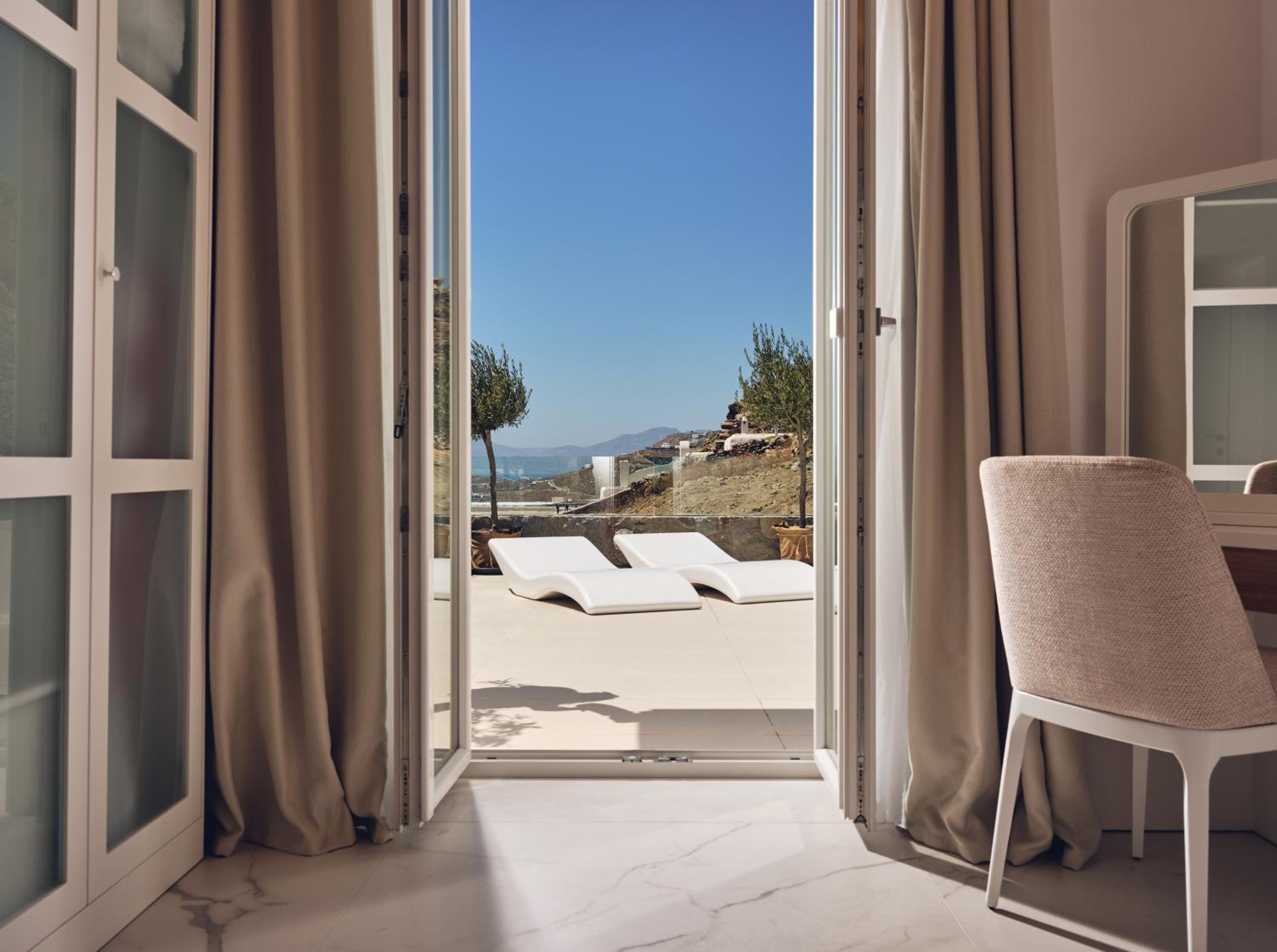 Climax Suite Sea View Private Pool - Photo 3