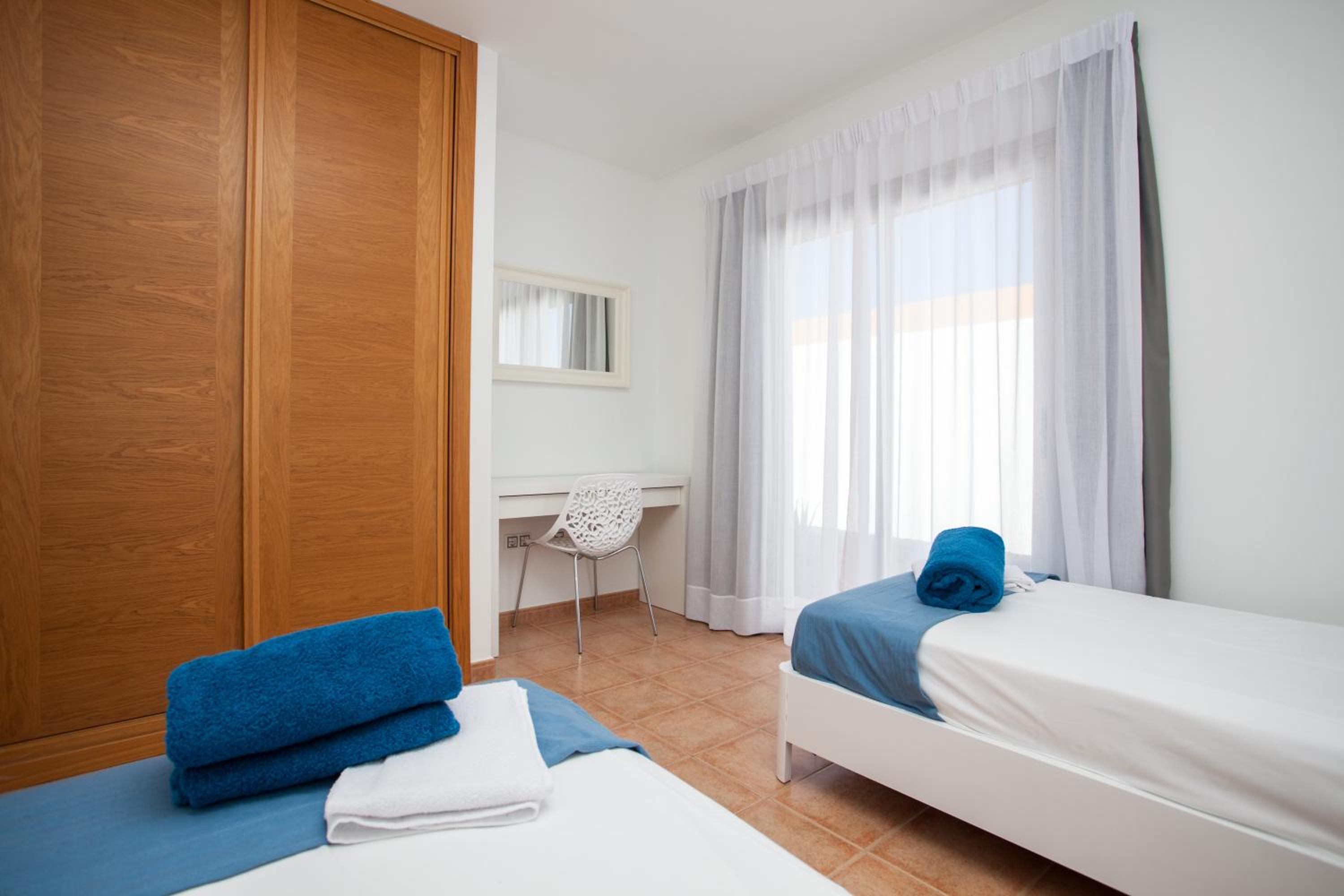 Villa de Tres Habitaciones