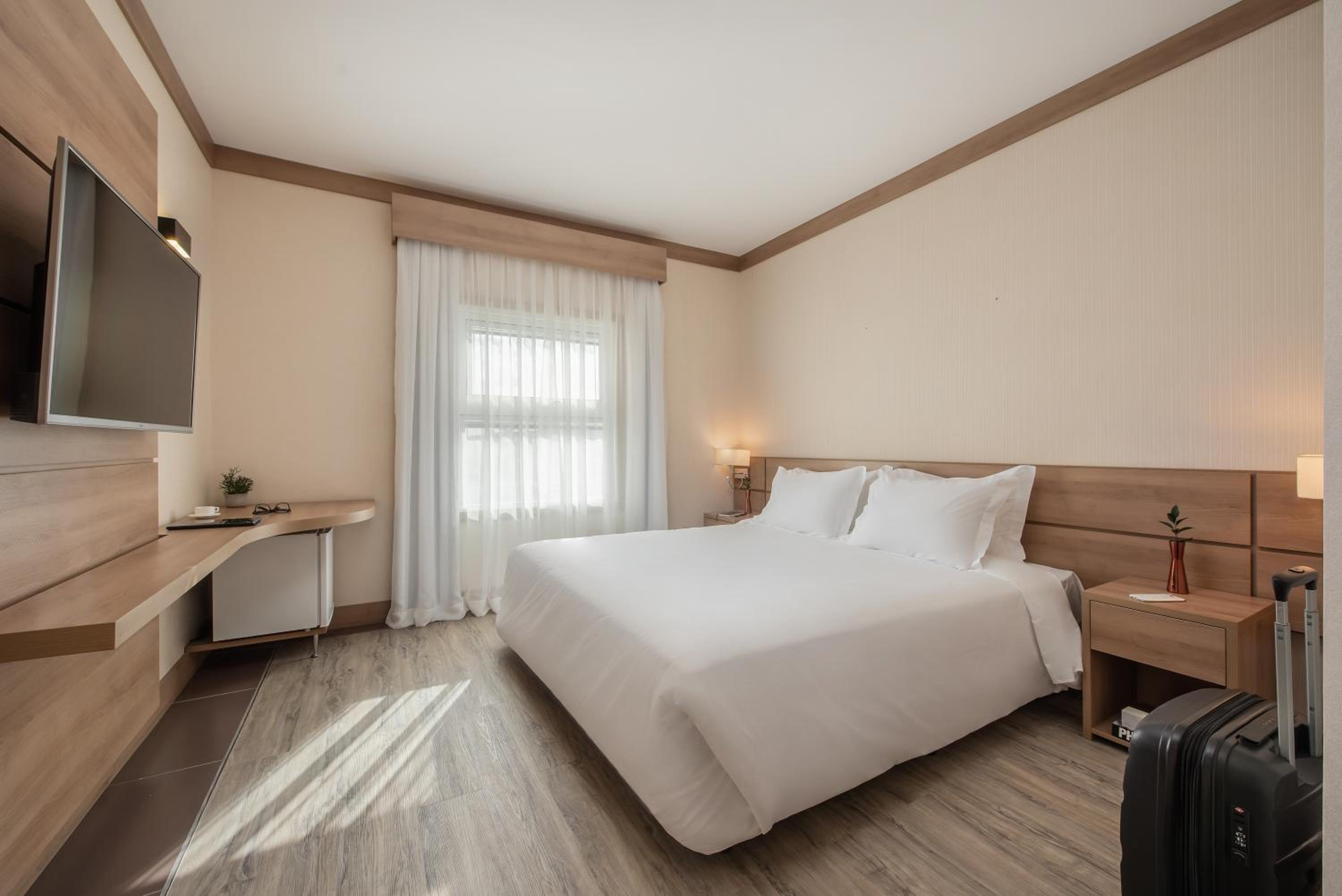 Standard PwD Disability Access - 1 Double Bed - Photo 1
