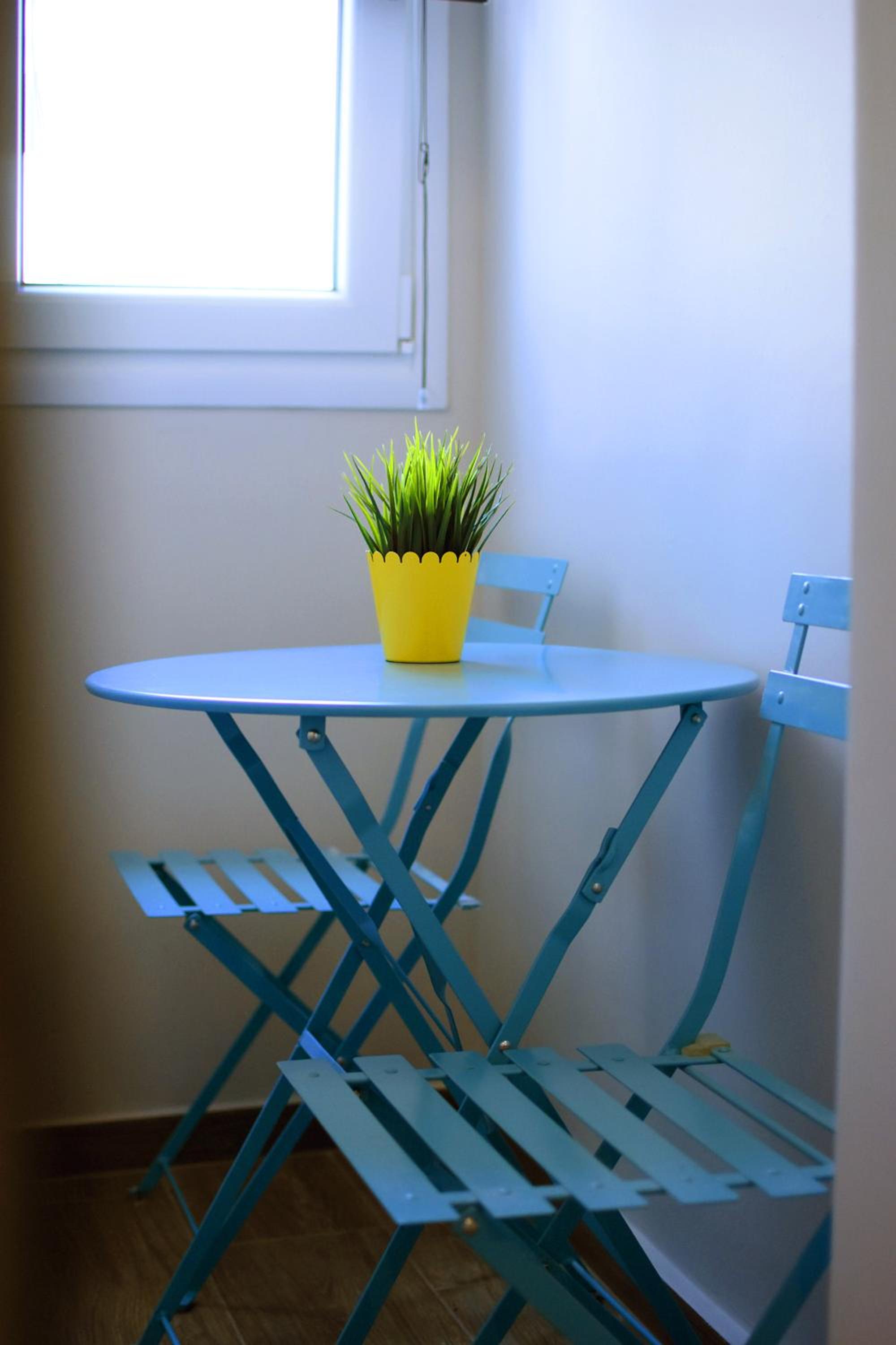 One-Bedroom Apartment - Photo 15